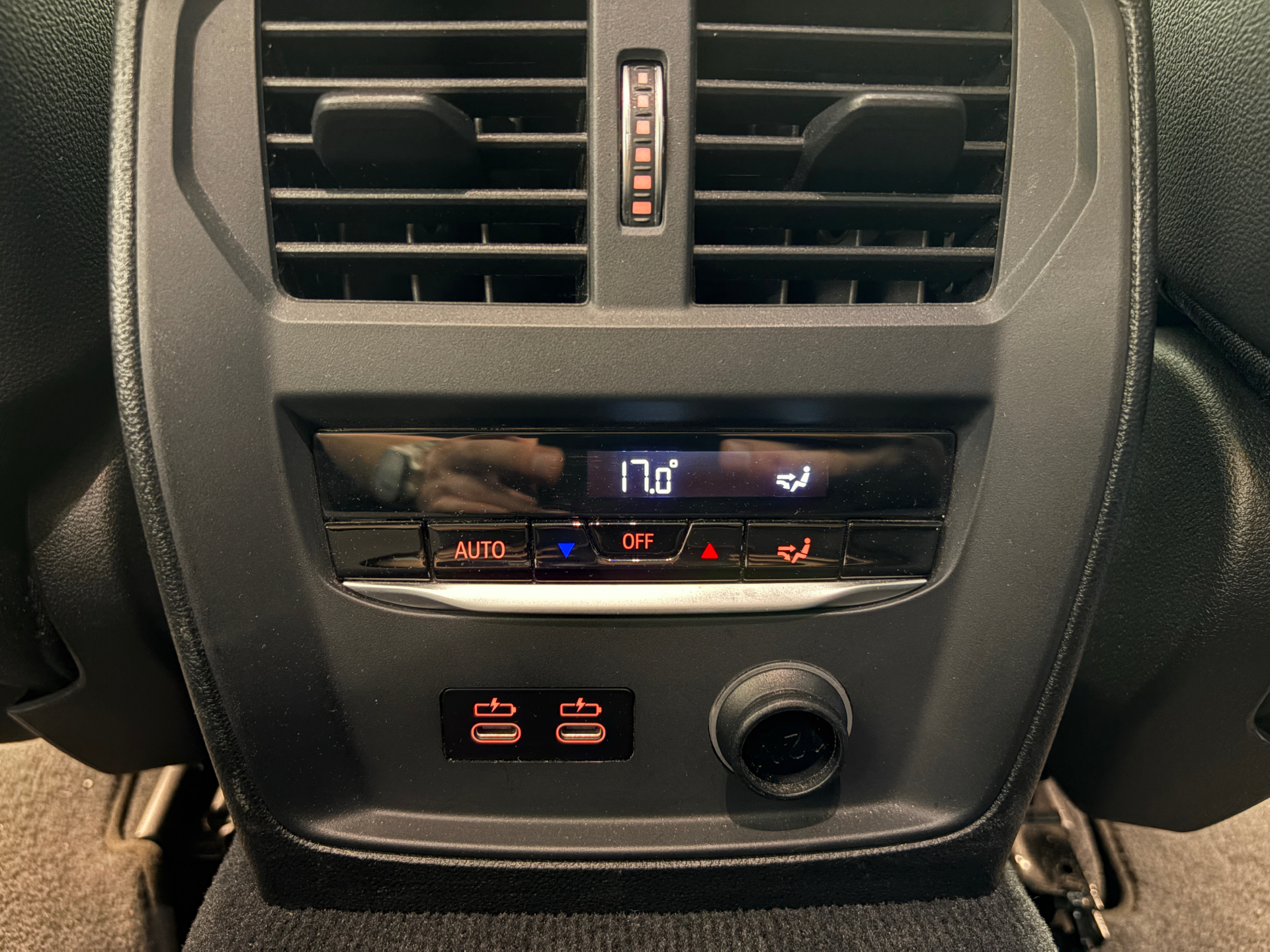 Billede af BMW 320d Touring 2,0 D Sport Line Steptronic 190HK Stc 8g Aut.
