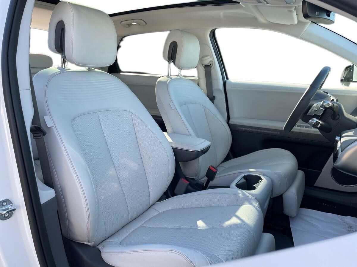 Billede af Hyundai Ioniq 5 Electric 77,4 kWh Ultimate 4WD 325HK 5d Aut.