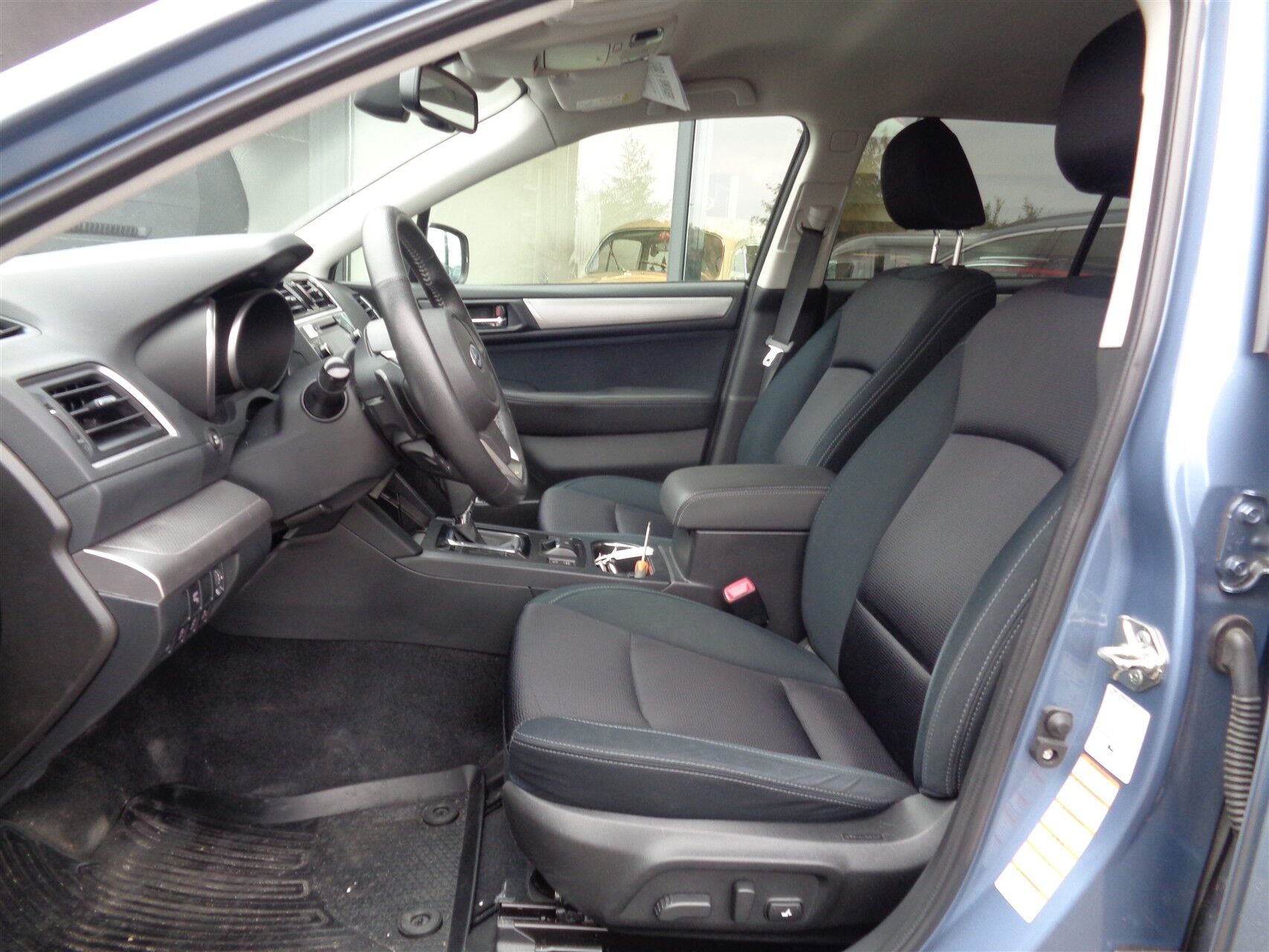 Billede af Subaru Outback 2,5 Active AWD Lineartronic 175HK Stc 6g Aut.
