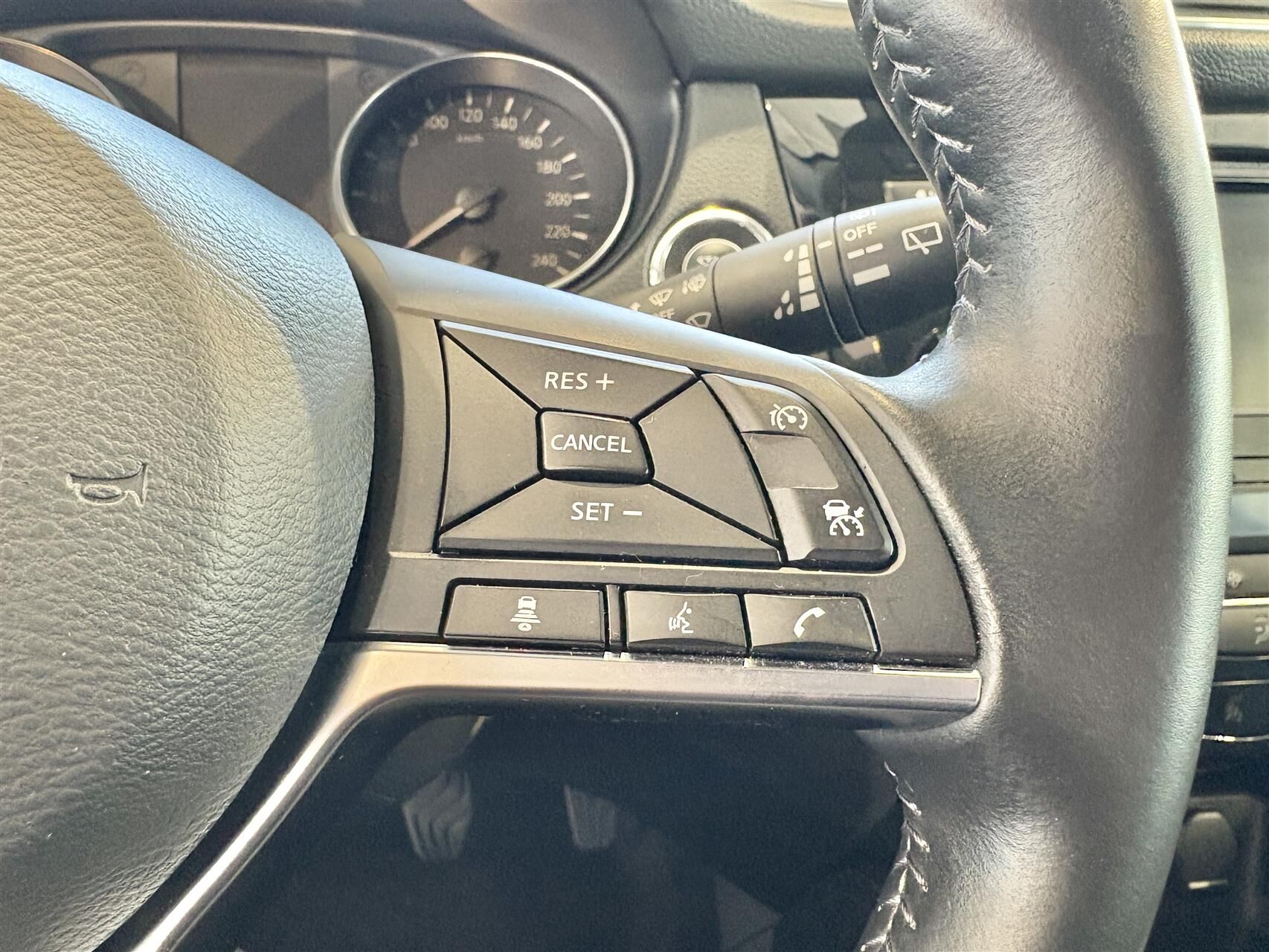 Billede af Nissan Qashqai 1,3 Dig-T Tekna 140HK 5d 6g