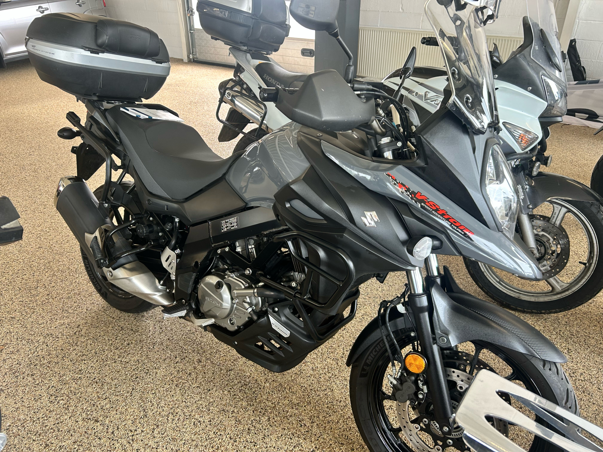 Billede af Suzuki DL650 645 X V-Strom 71HK 6g