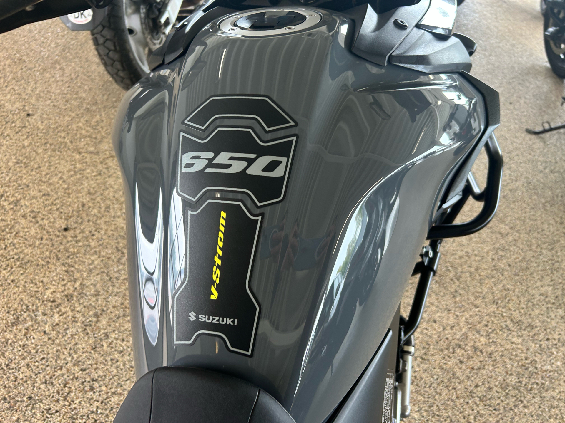 Billede af Suzuki DL650 645 X V-Strom 71HK 6g