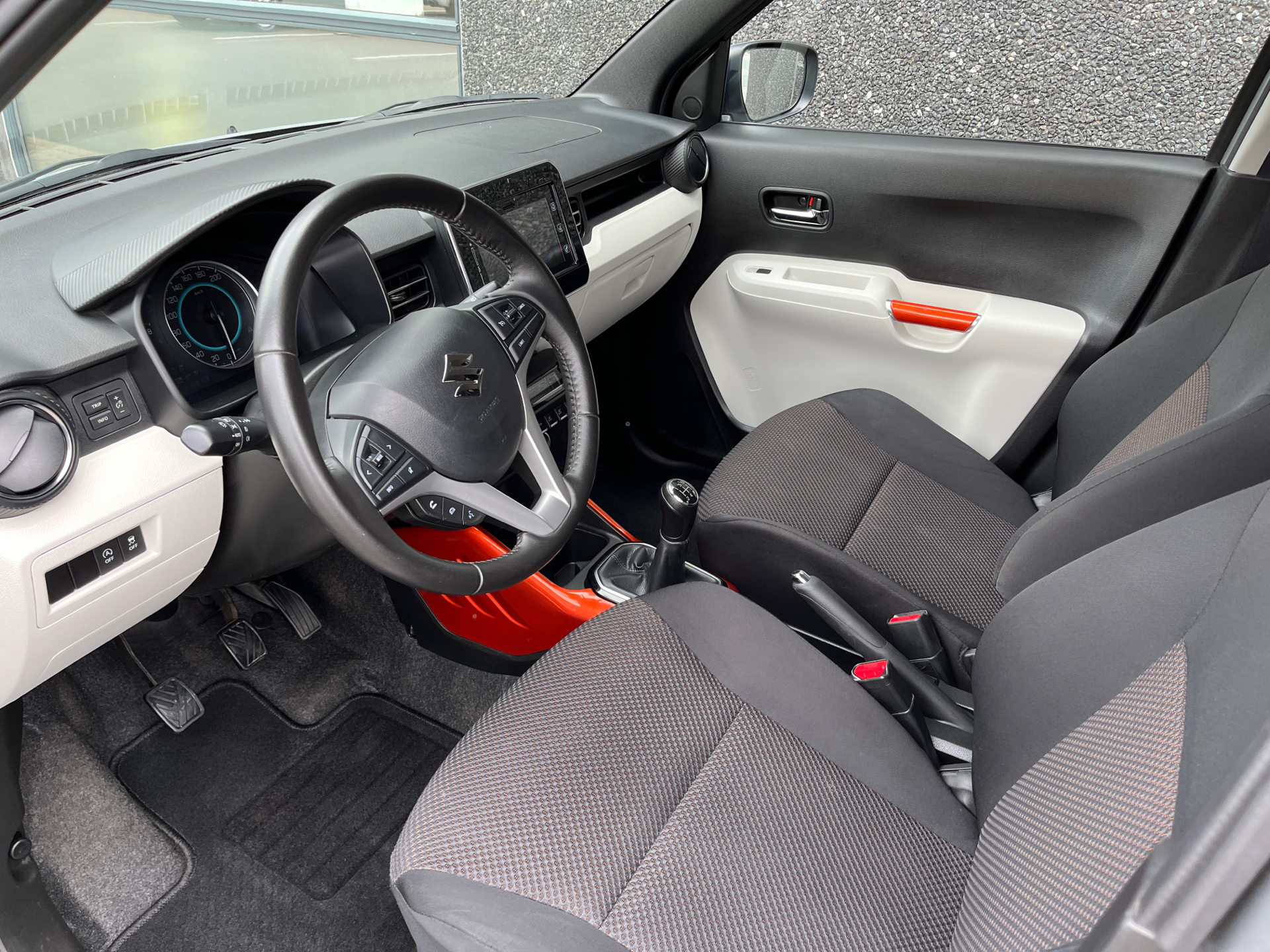 Billede af Suzuki Ignis 1,2 Dualjet  Mild hybrid Adventure Holiday mild-hybrid 90HK 5d