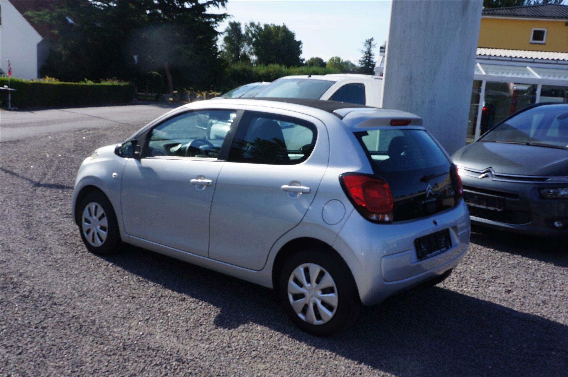 Billede af Citroën C1 1,0 VTi Scoop Airscape start/stop 68HK 5d
