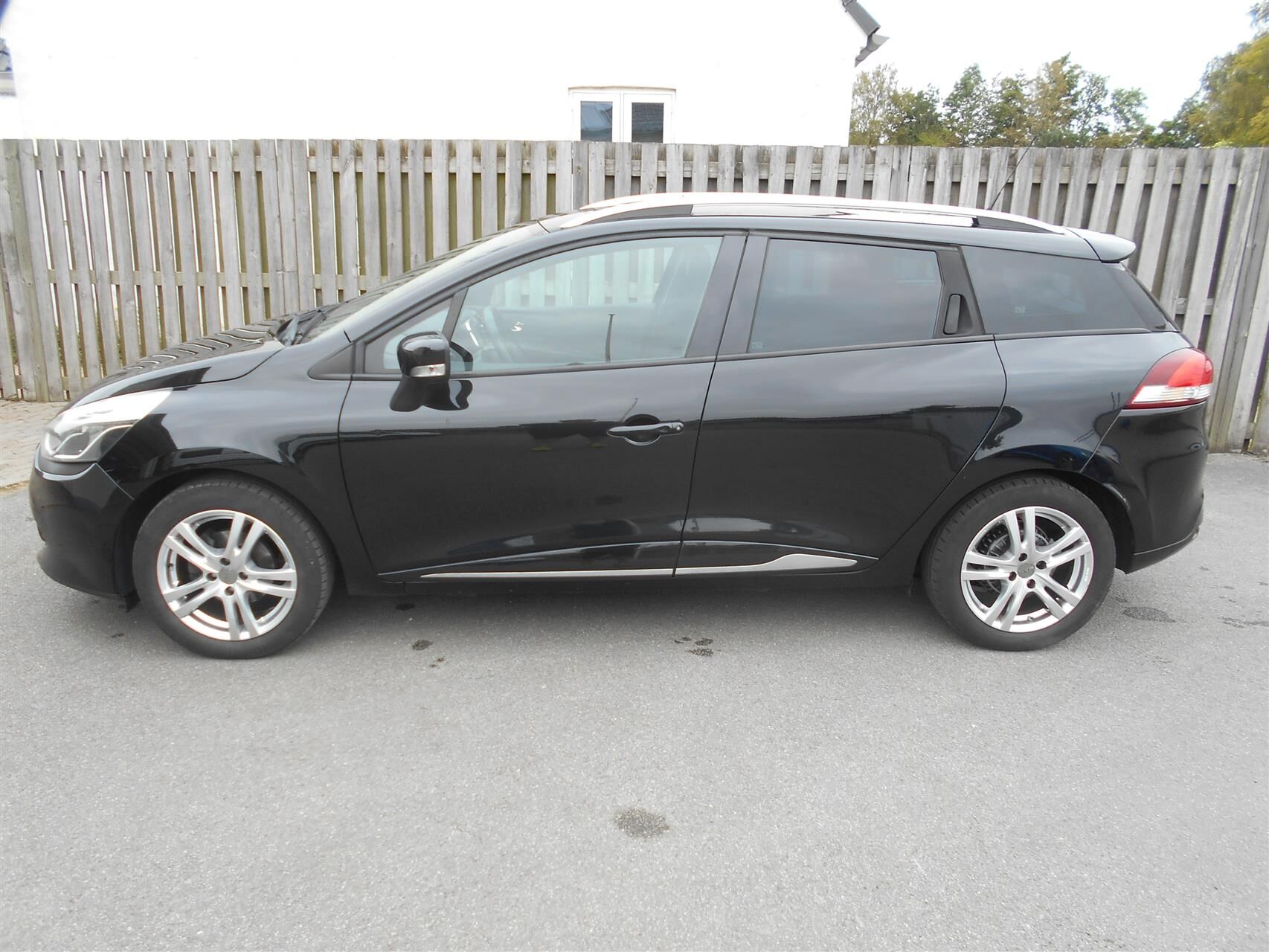 Billede af Renault Clio Sport Tourer 0,9 TCE Expression Energy 90HK Stc
