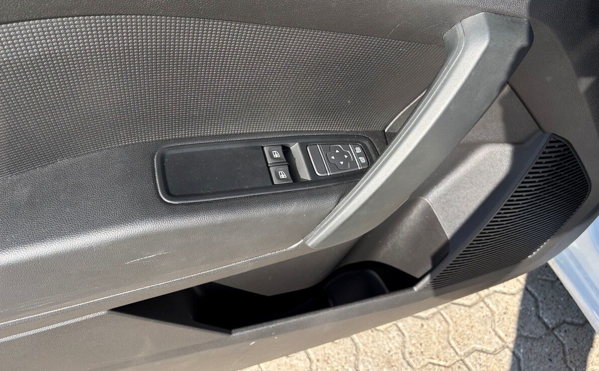 Billede af Renault Kangoo L1 E-TECH Open Sesame 120HK Van Aut.