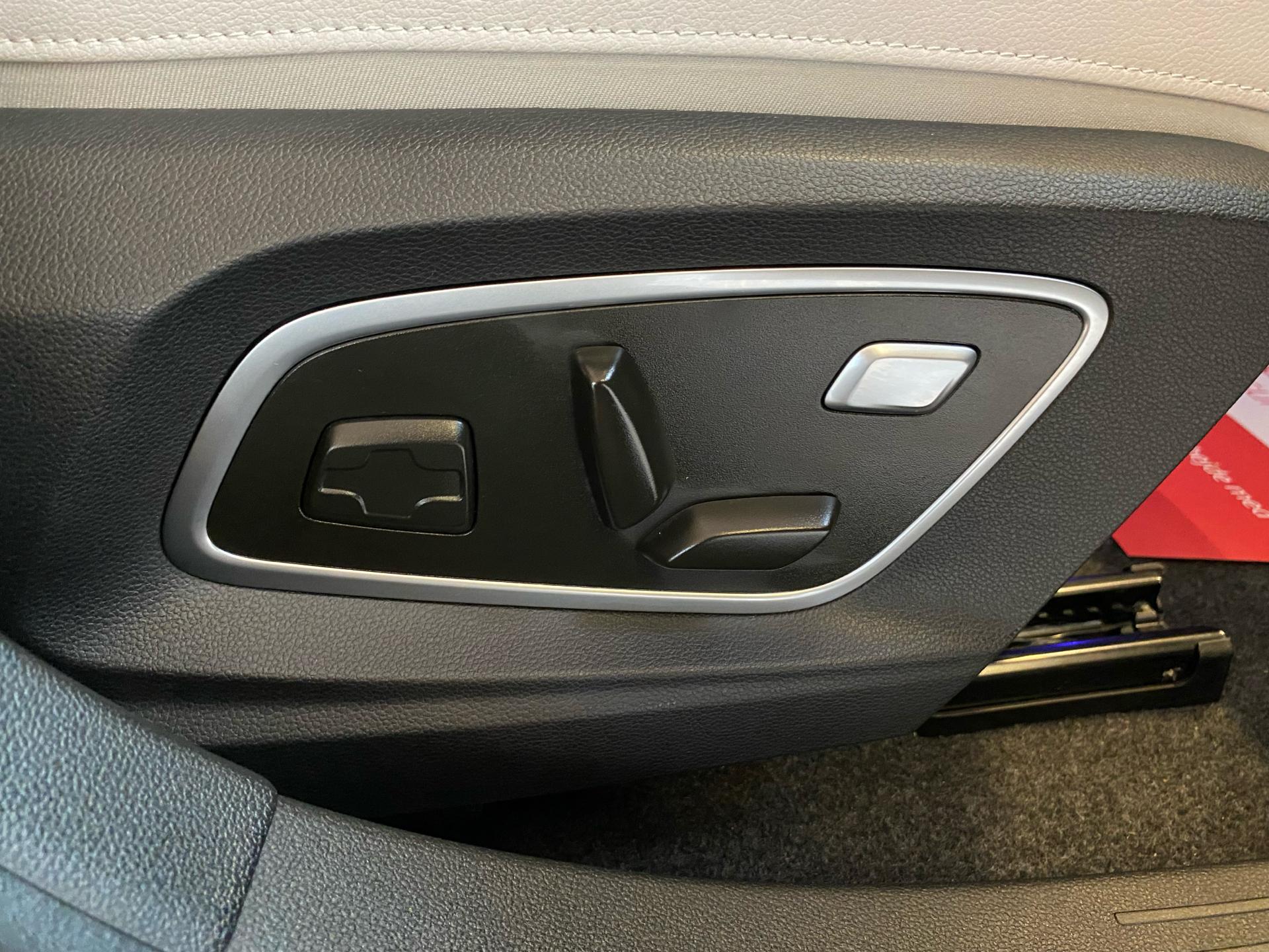 Billede af Renault Mégane E-TECH Iconic 220HK 5d Aut.
