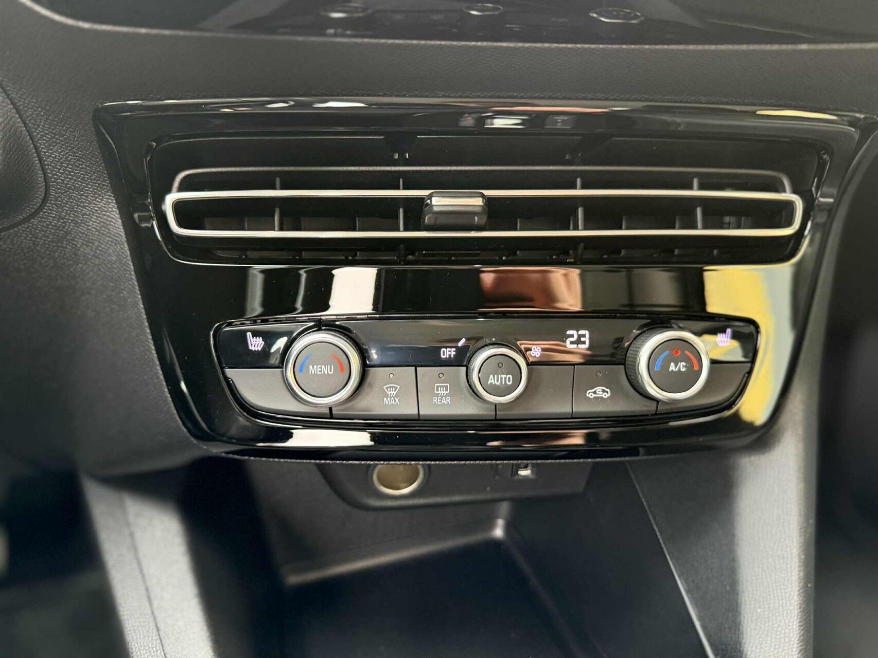 Billede af Opel Mokka-e EL Elegance 136HK 5d Aut.