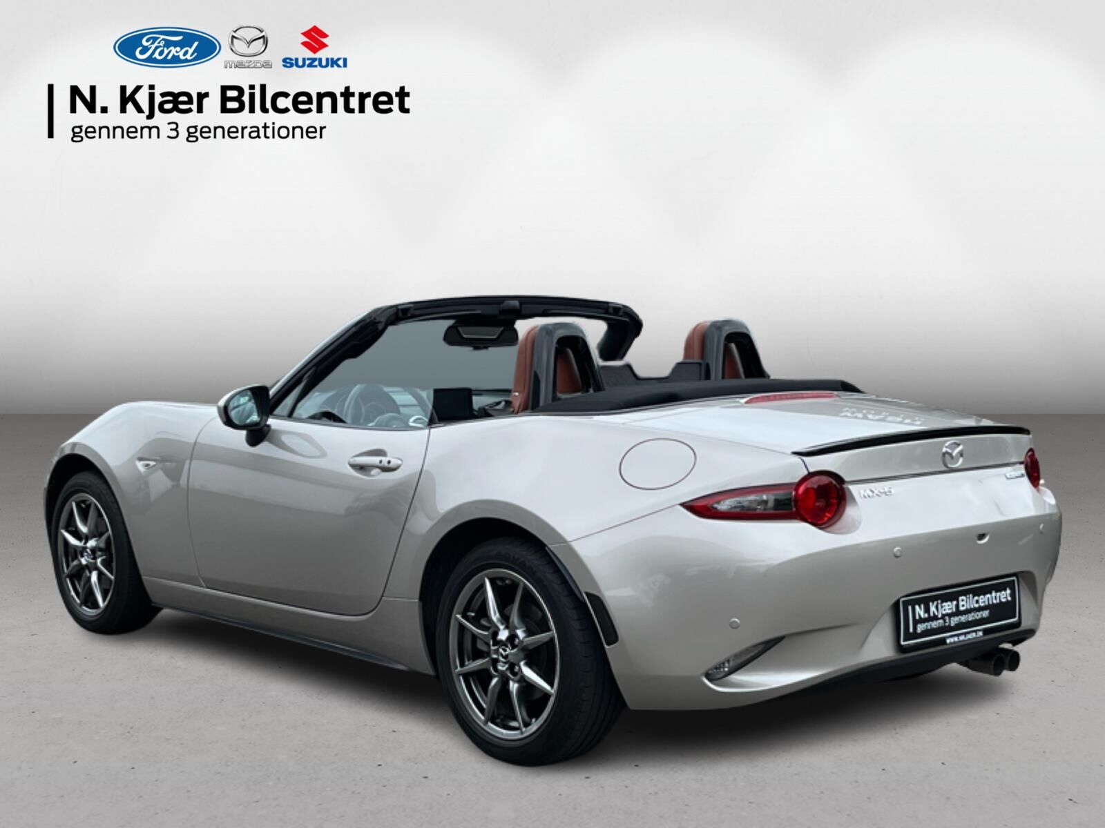 Billede af Mazda MX-5 1,5 Skyactiv-G Cosmo 132HK Cabr. 6g