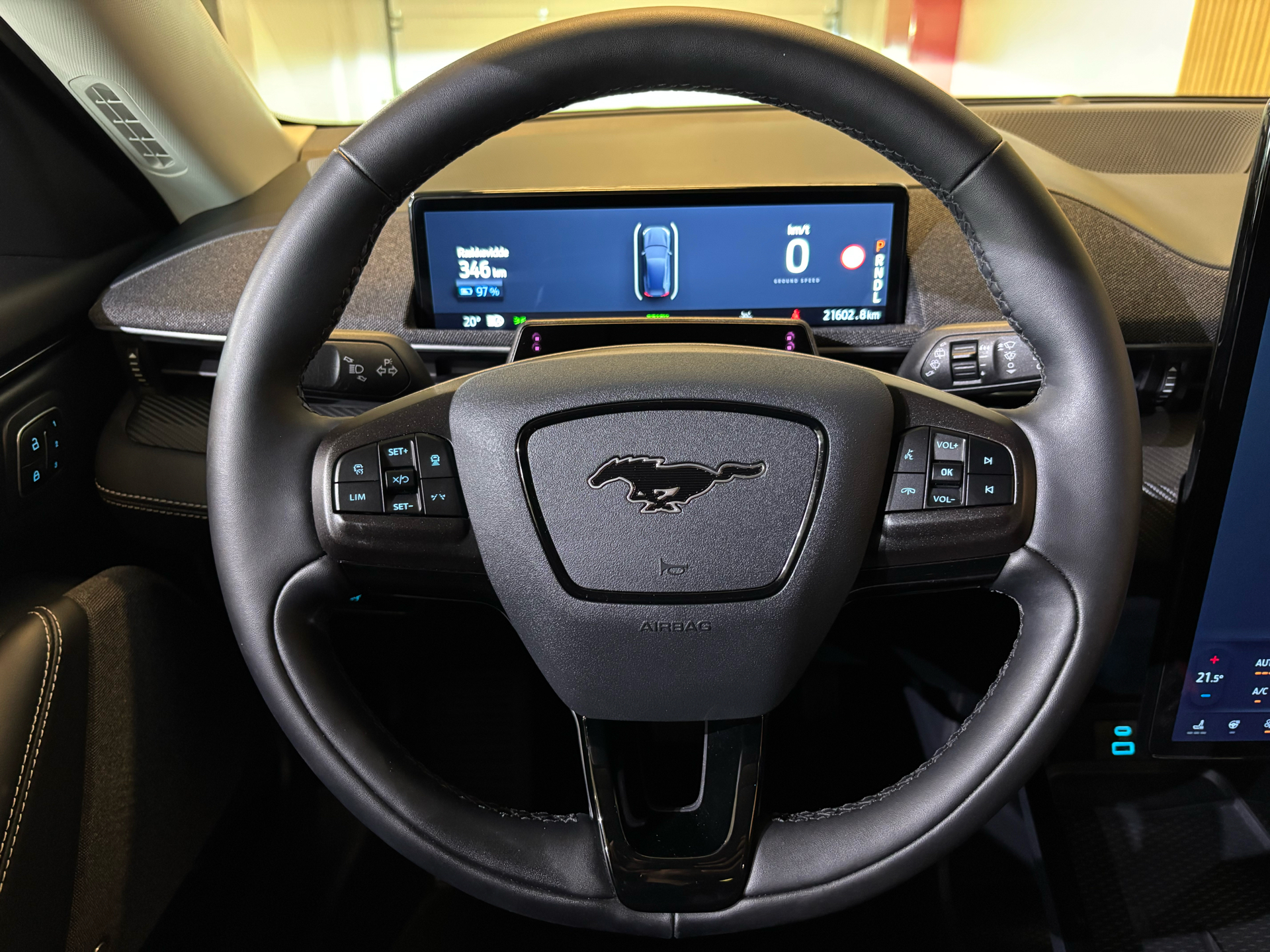 Billede af Ford Mustang Mach-E EL SR 269HK 5d Aut.