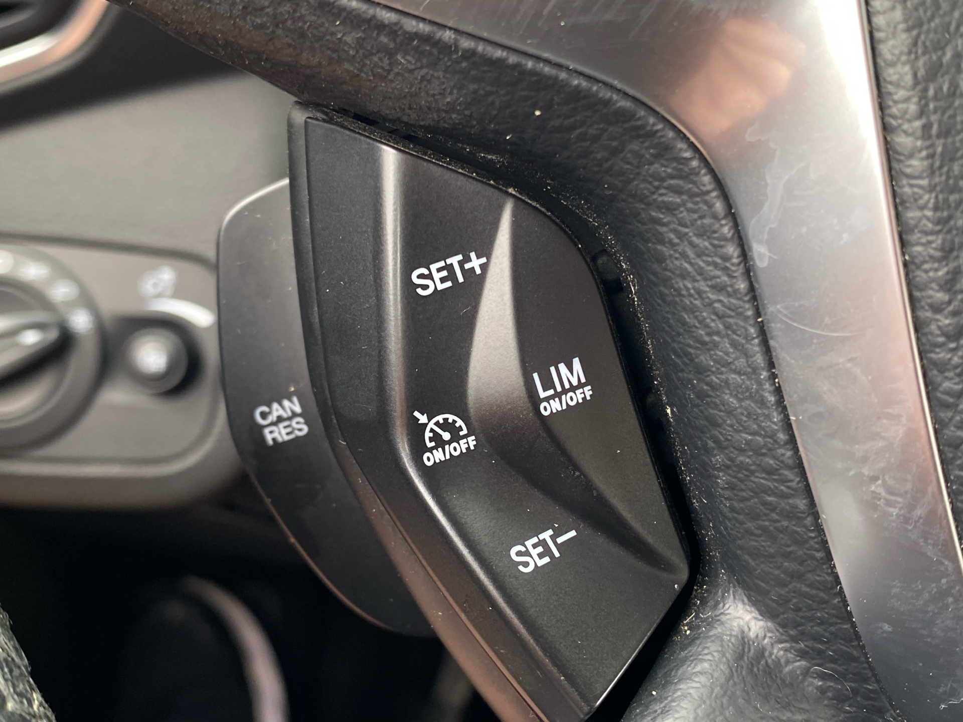 Billede af Ford Kuga 1,5 EcoBoost Titanium Attack 150HK 5d 6g