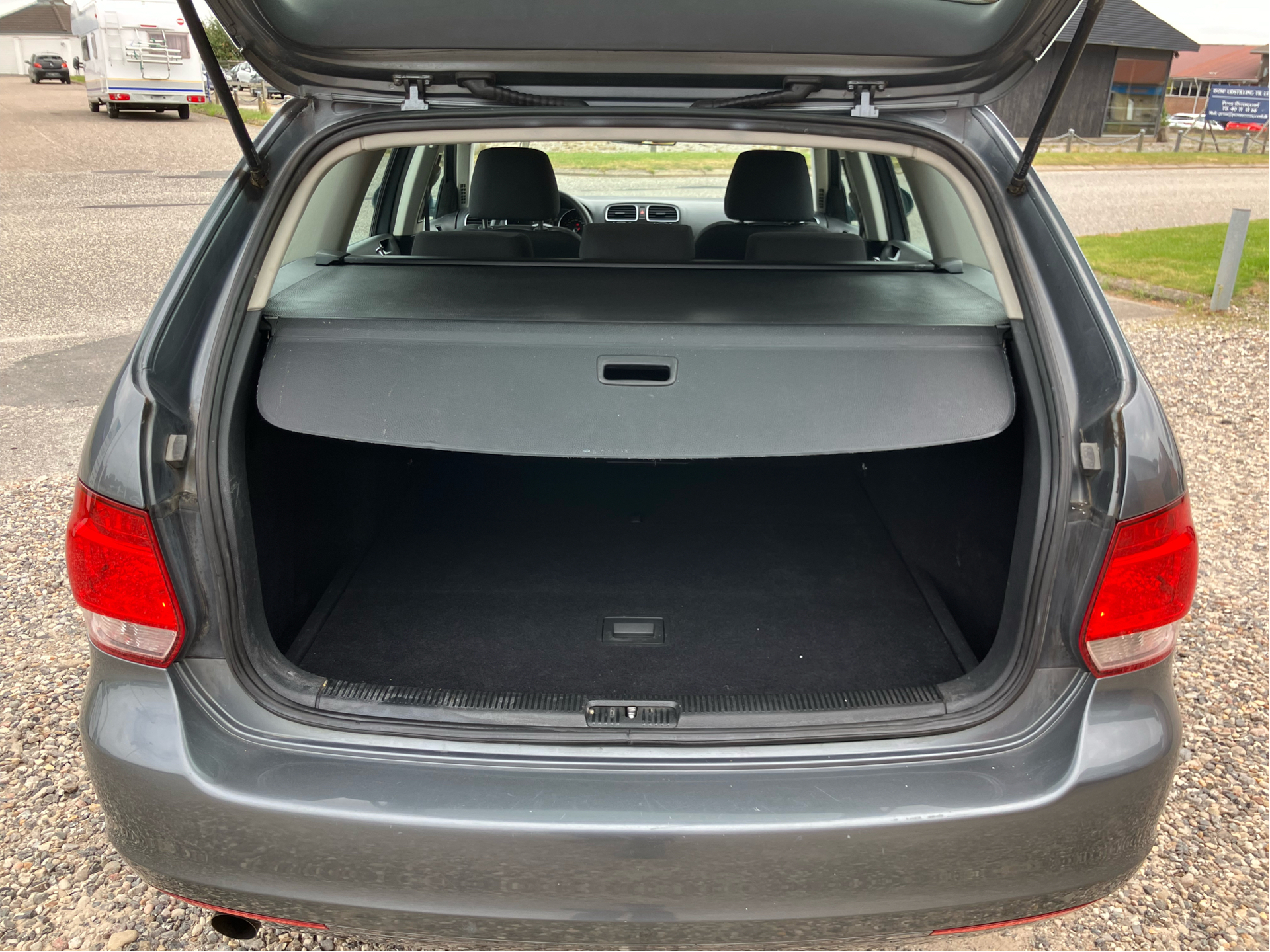 Billede af VW Golf Variant 1,6 BlueMotion TDI DPF Trendline 105HK Stc