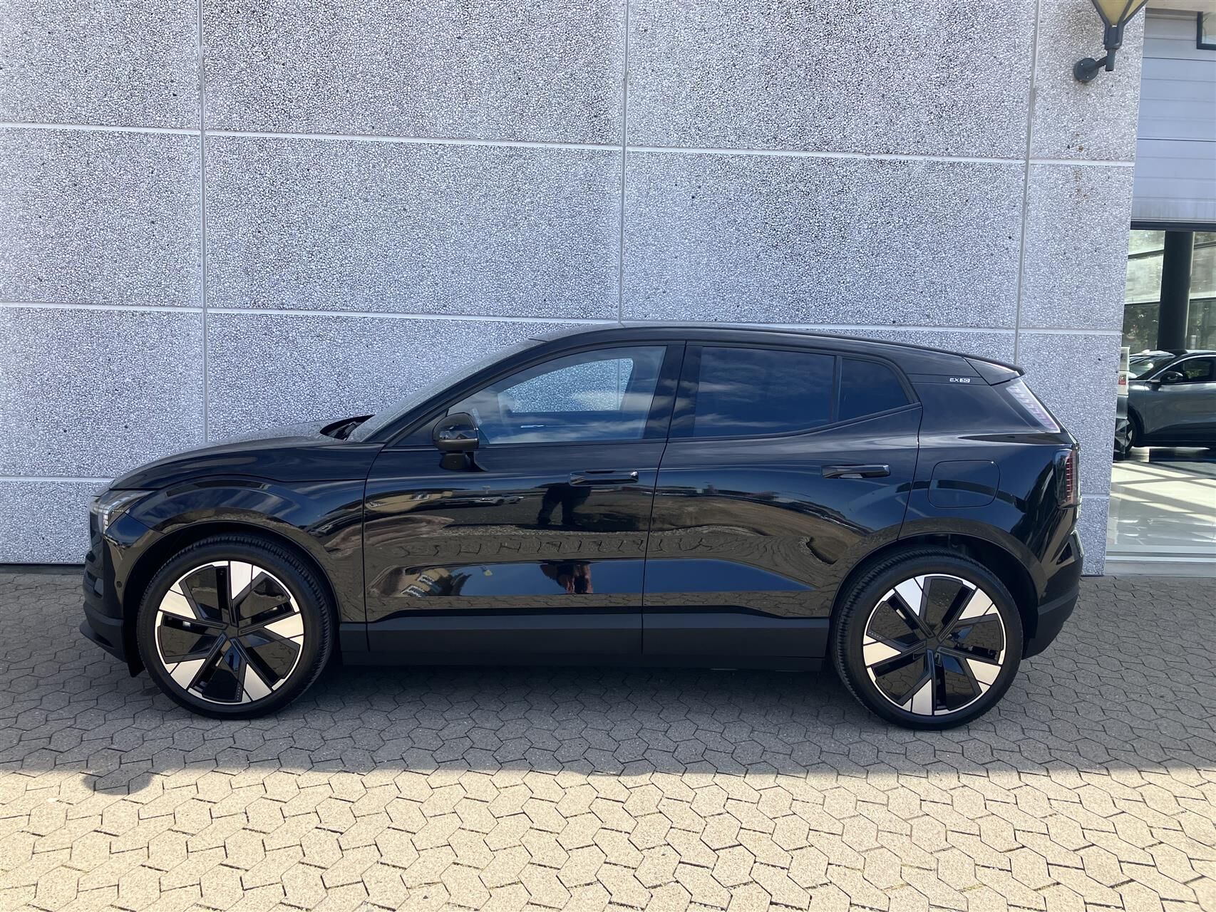 Billede af Volvo EX30 Twin Motor Performance Ultra AWD 428HK 5d Aut.