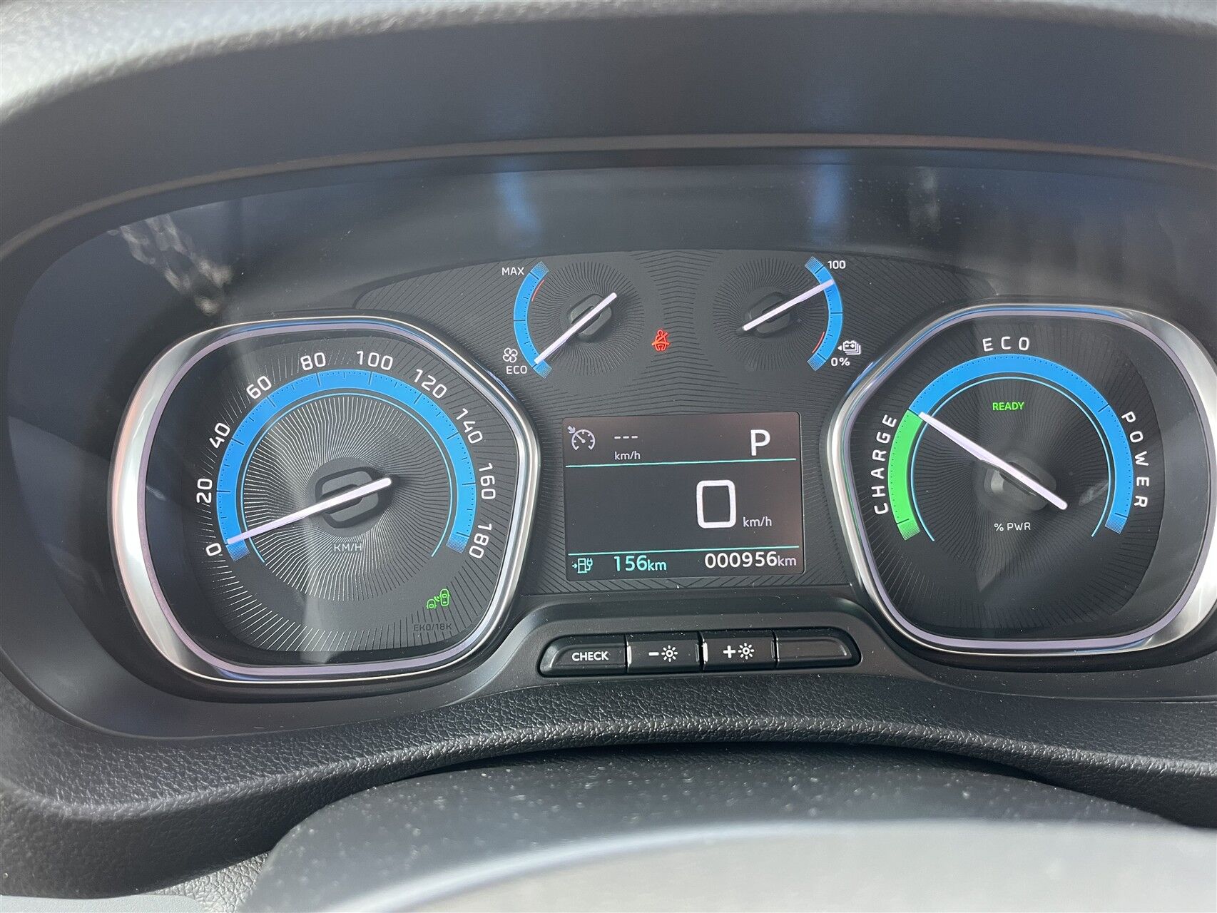 Billede af Citroën e-Jumpy L3 EL Masterline 136HK Van Trinl. Gear