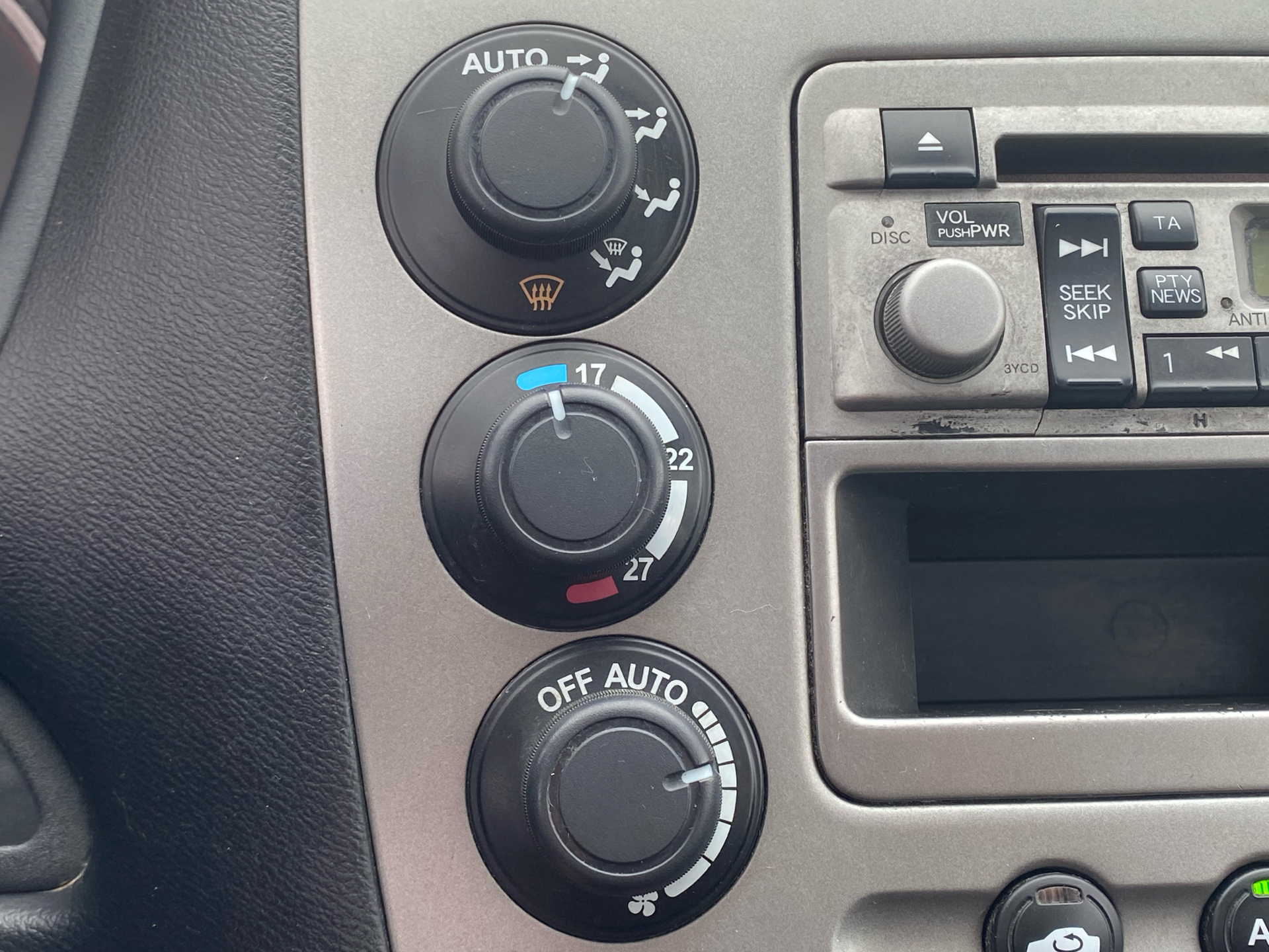 Billede af Honda Civic 1,6 LS 110HK 5d