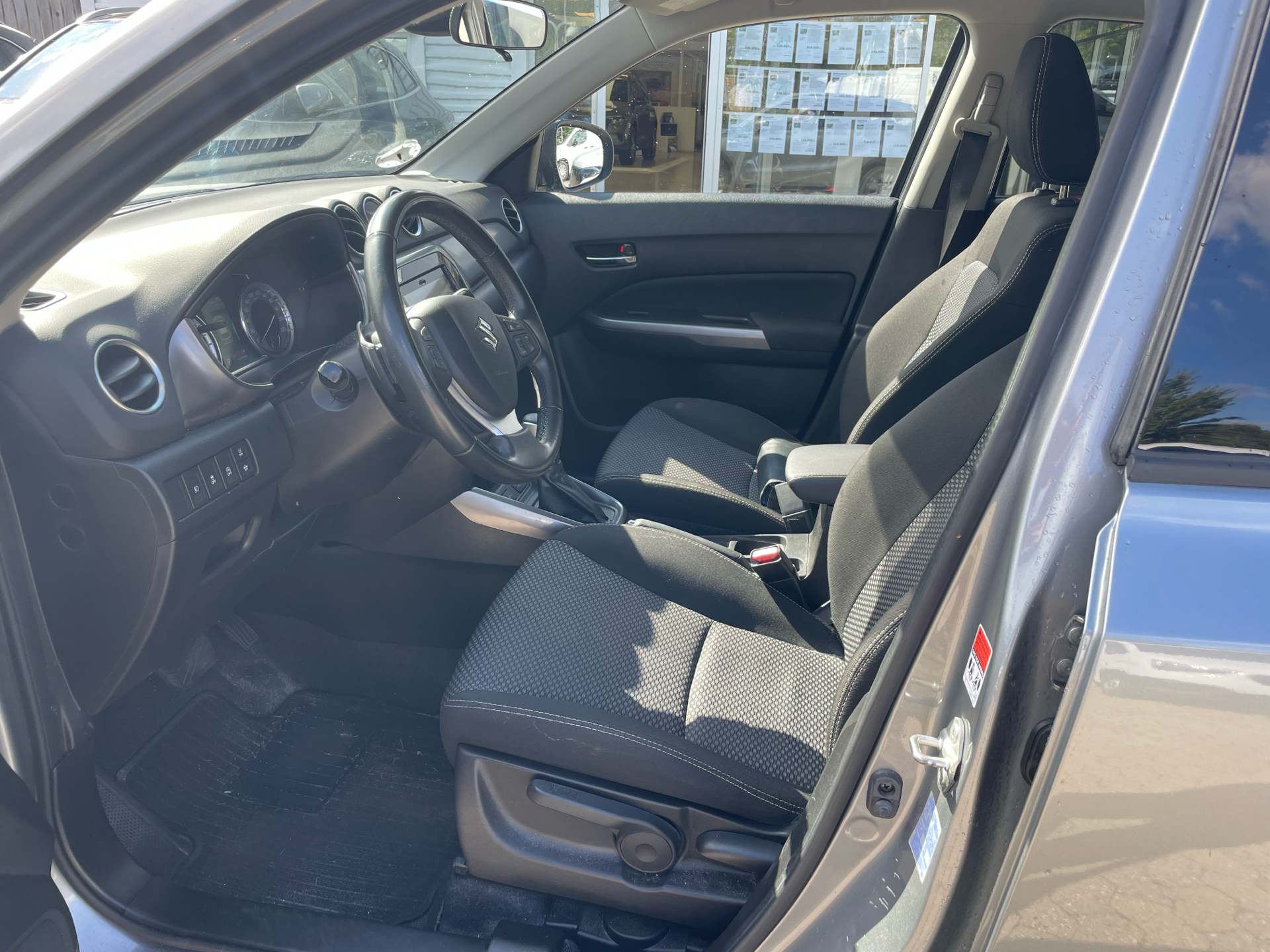 Billede af Suzuki Vitara 1,4 Boosterjet  Mild hybrid Active 129HK 5d 6g Aut.