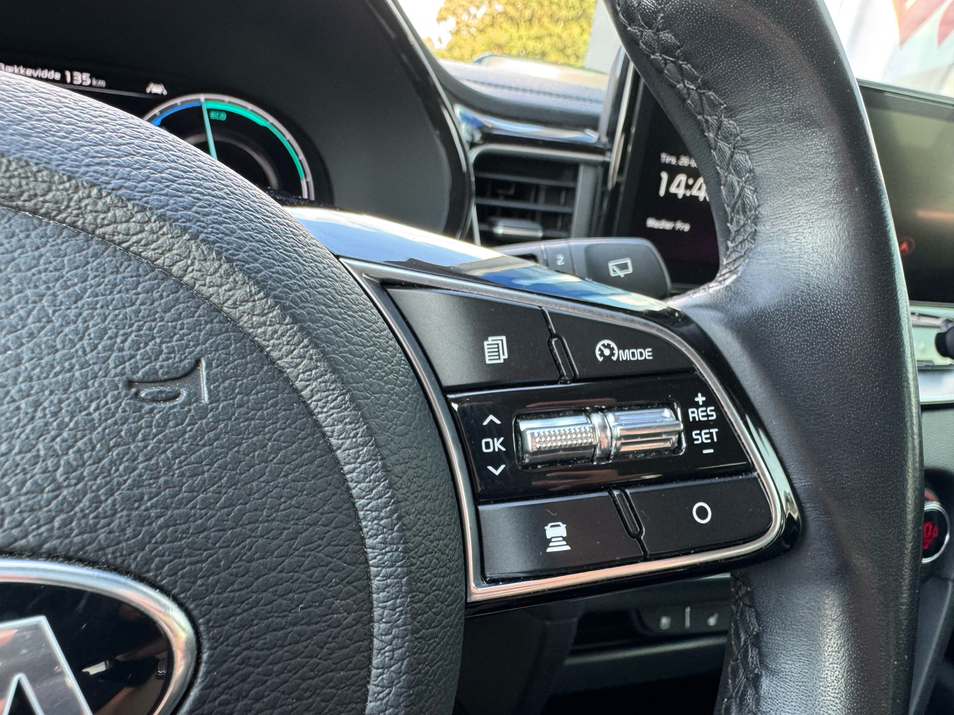 Billede af Kia Ceed SW 1,6 GDI PHEV  Plugin-hybrid Upgrade m/Plus DCT 141HK Stc 6g Aut.