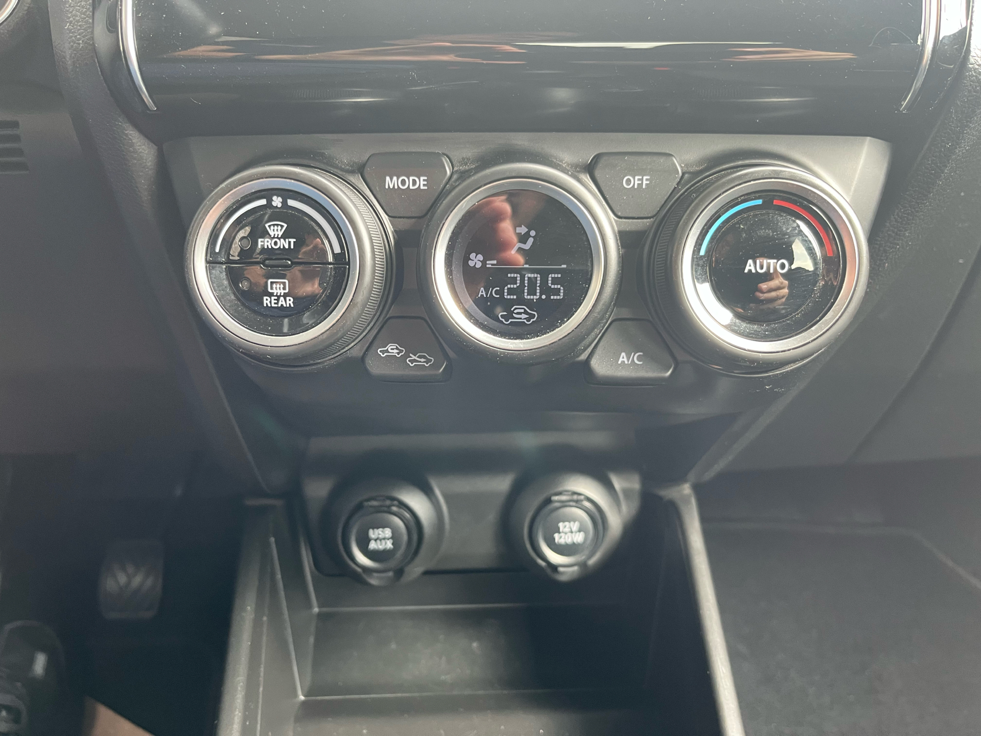 Billede af Suzuki Swift 1,2 Dualjet  Mild hybrid Exclusive KUP mild-hybrid 90HK 5d