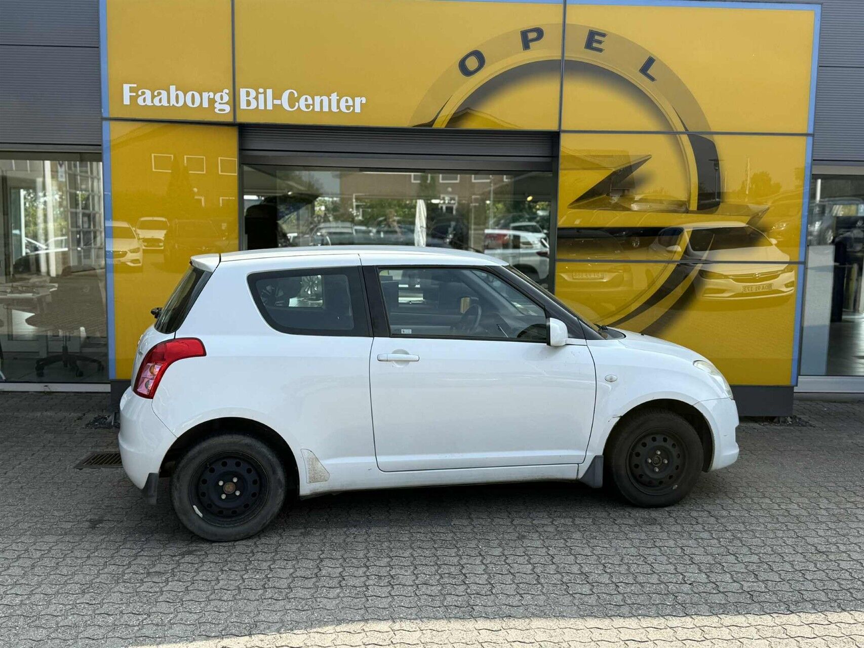 Billede af Suzuki Swift 1,3 GL 92HK 3d