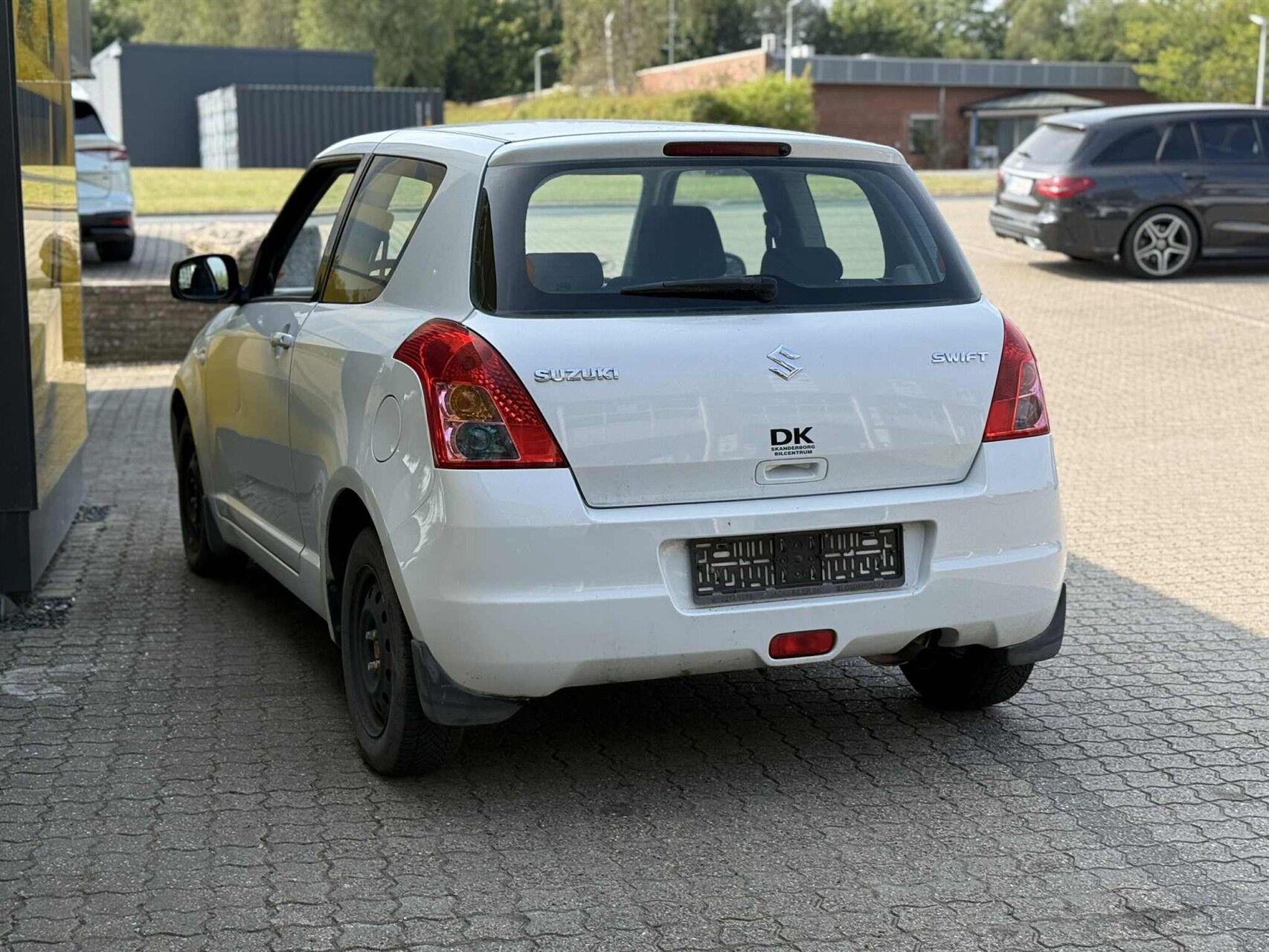 Billede af Suzuki Swift 1,3 GL 92HK 3d