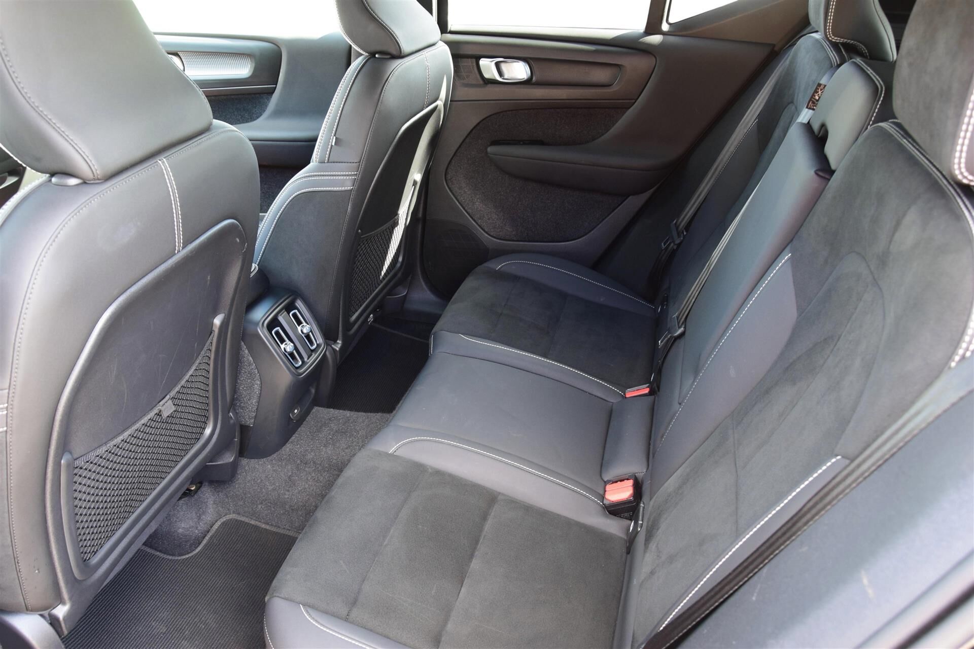 Billede af Volvo XC40 P6 Recharge Pro 231HK 5d Aut.
