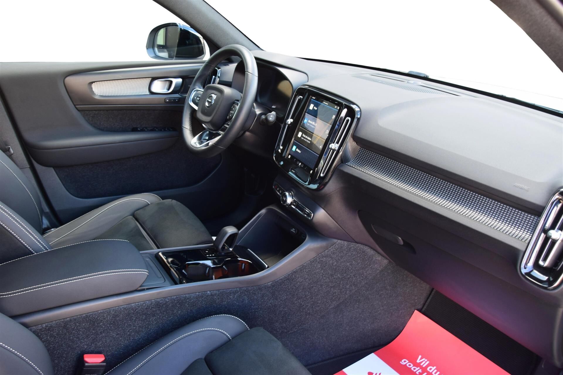 Billede af Volvo XC40 P6 Recharge Pro 231HK 5d Aut.