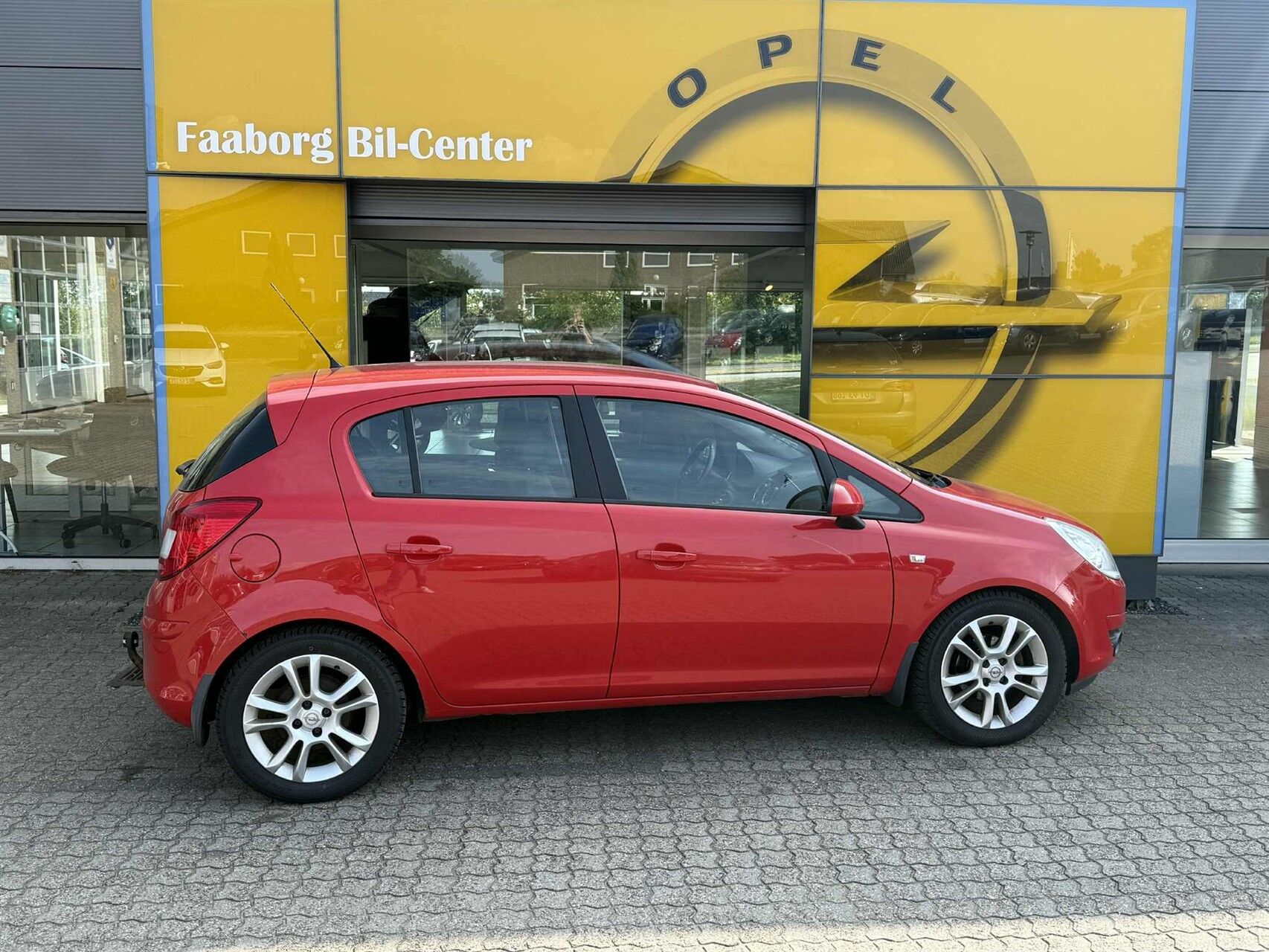 Billede af Opel Corsa 1,4 Twinport Edition 111 100HK 5d