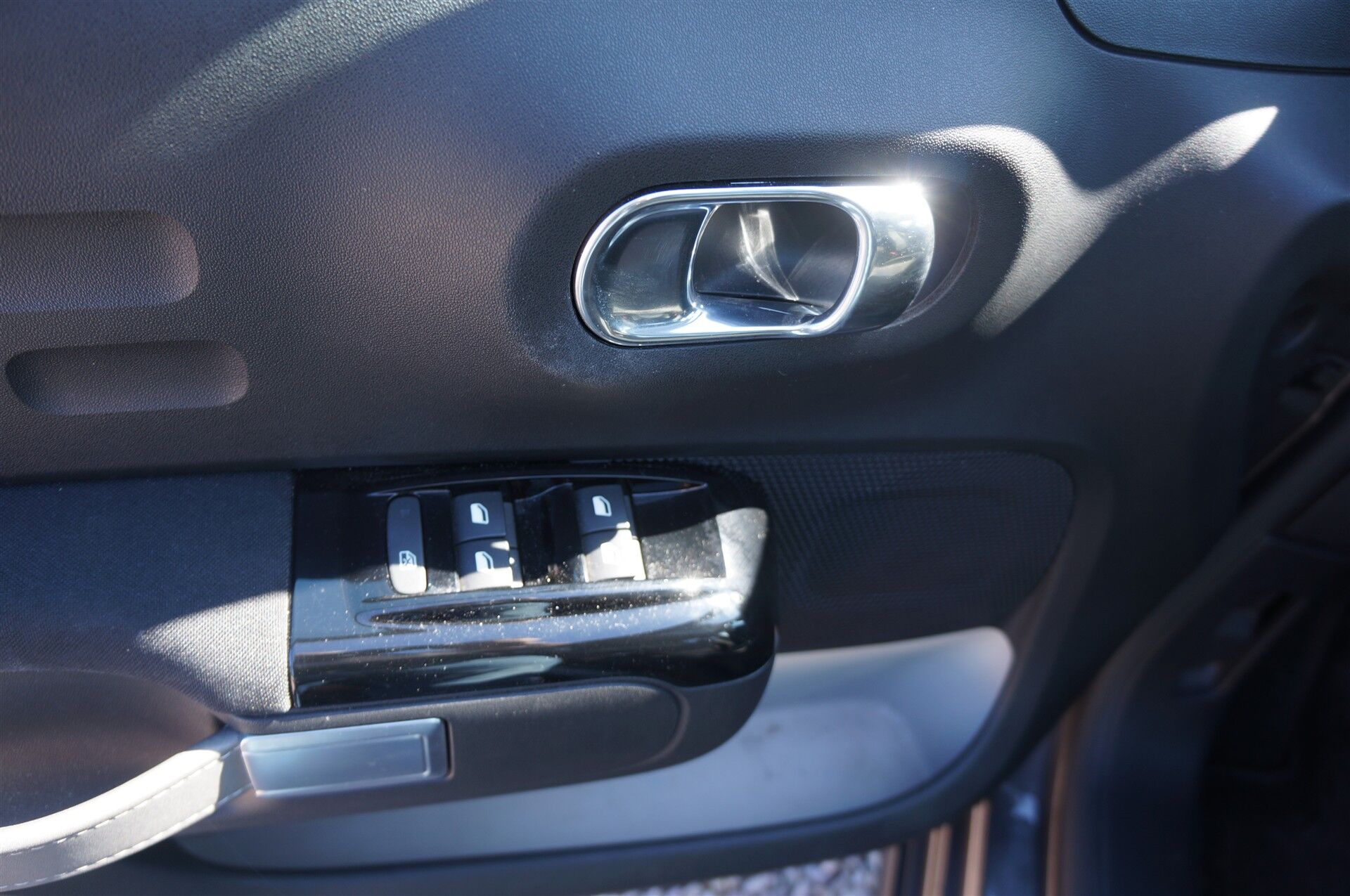 Billede af Citroën C3 1,2 PureTech VTR Sport start/stop 82HK 5d