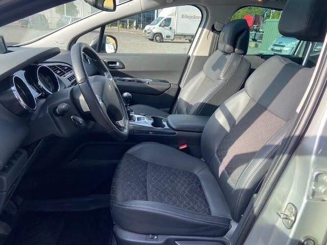 Billede af Peugeot 3008 1,2 e-THP Allure 130HK