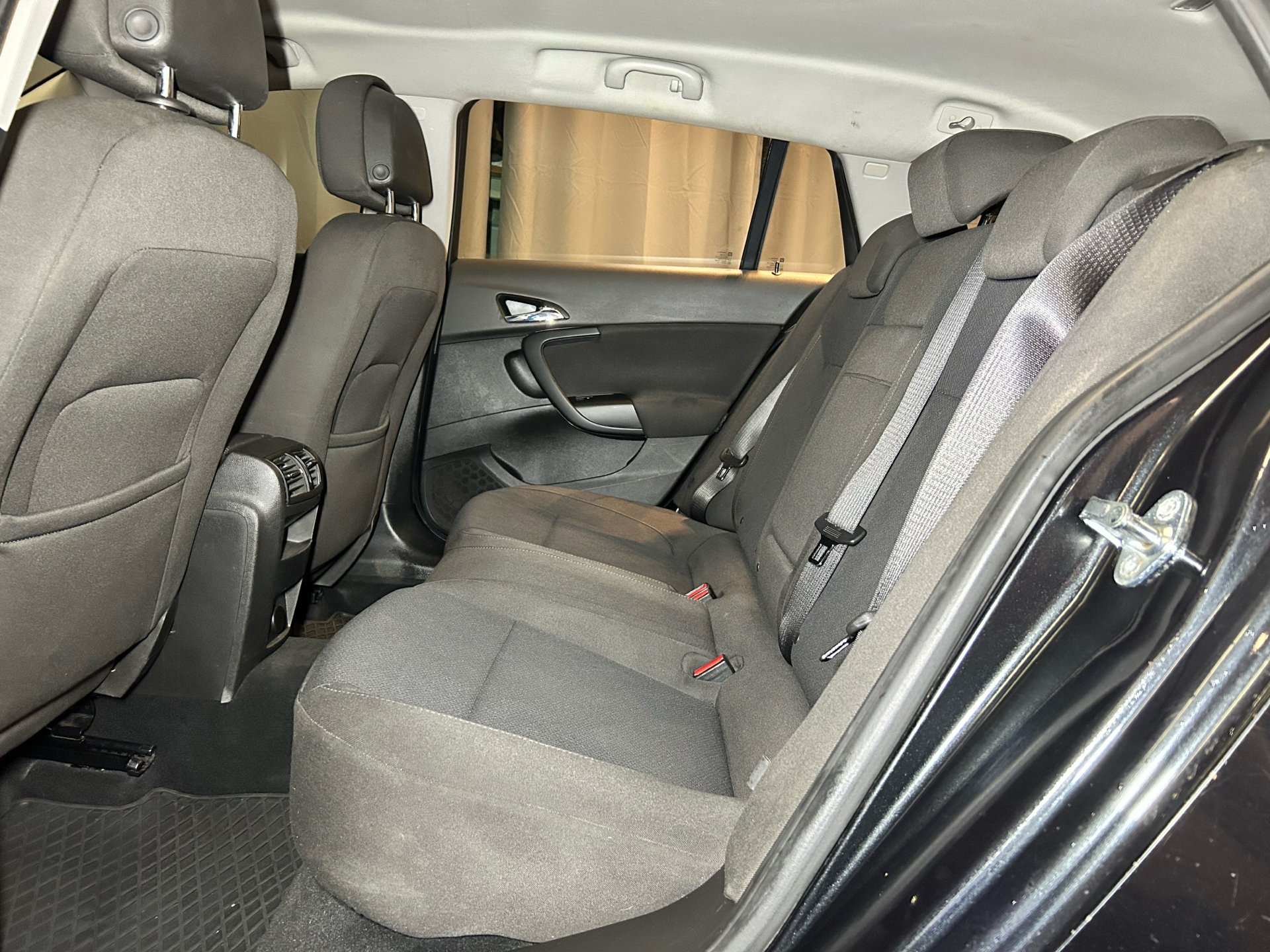 Billede af Opel Insignia Sports Tourer 1,8 Edition 140HK Stc 6g