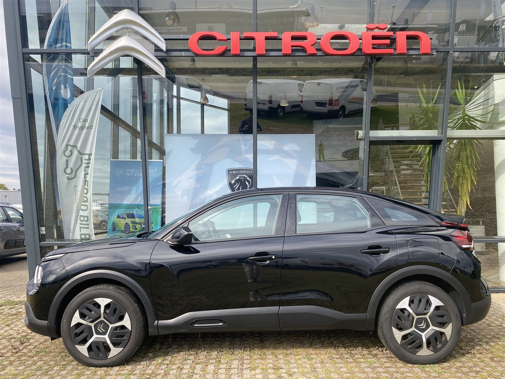 Billede af Citroën C4 1,2 PureTech Iconic EAT8 130HK 5d 8g Aut.