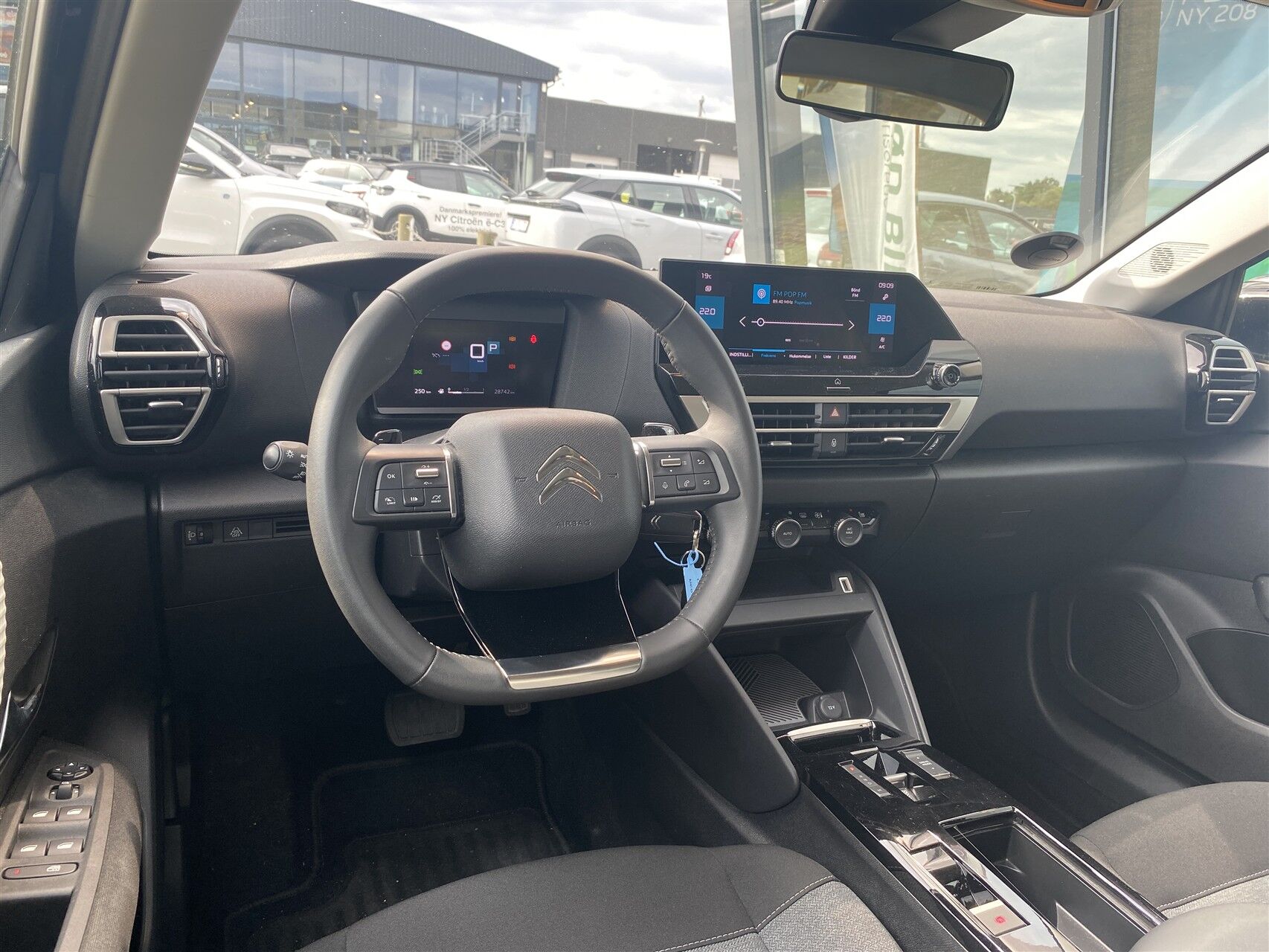 Billede af Citroën C4 1,2 PureTech Iconic EAT8 130HK 5d 8g Aut.