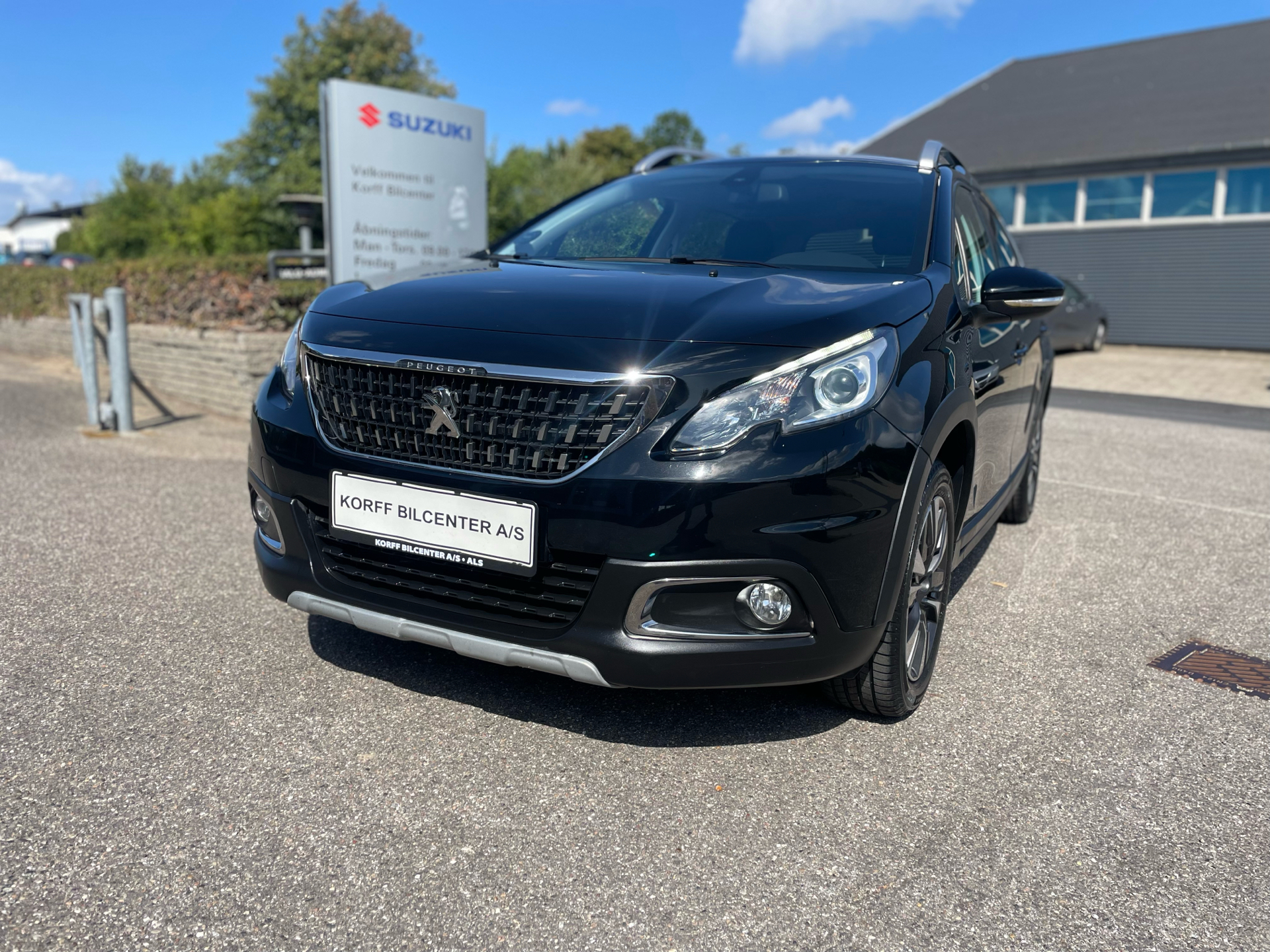 Billede af Peugeot 2008 1,6 BlueHDi Envy 100HK