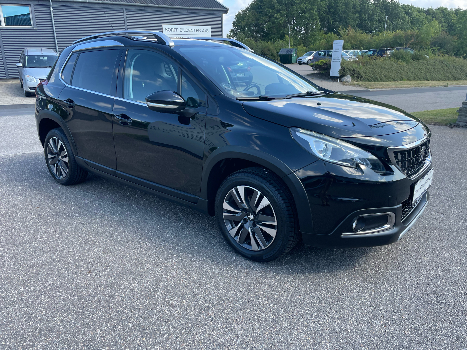 Billede af Peugeot 2008 1,6 BlueHDi Envy 100HK