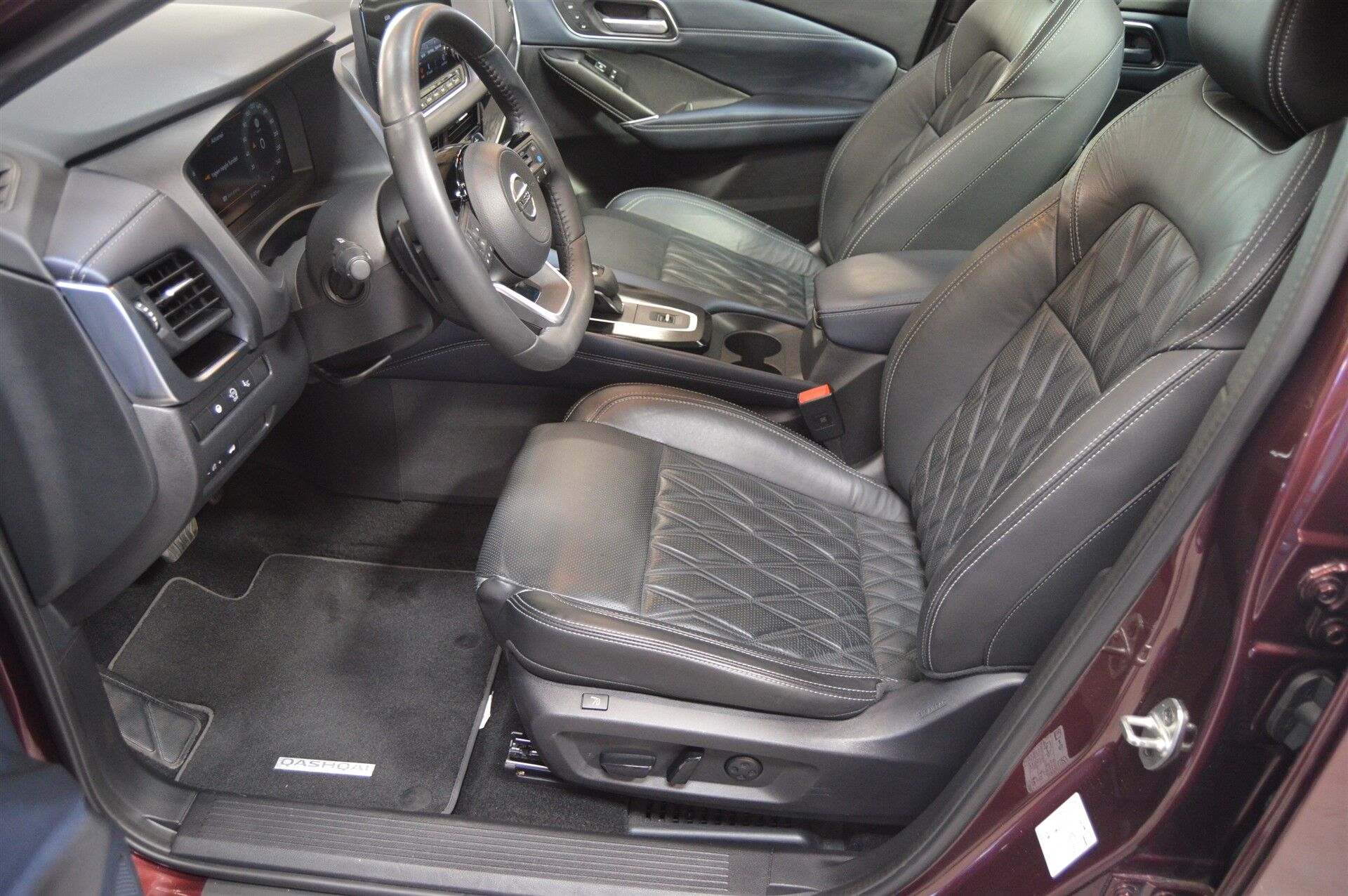 Billede af Nissan Qashqai 1,3 MHEV  Mild hybrid Tekna+ X-Tronic 158HK 5d 7g Aut.