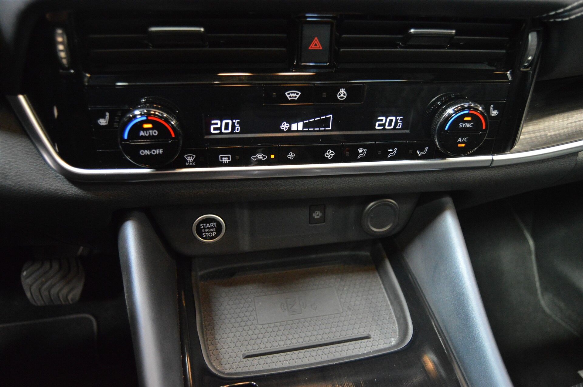 Billede af Nissan Qashqai 1,3 MHEV  Mild hybrid Tekna+ X-Tronic 158HK 5d 7g Aut.