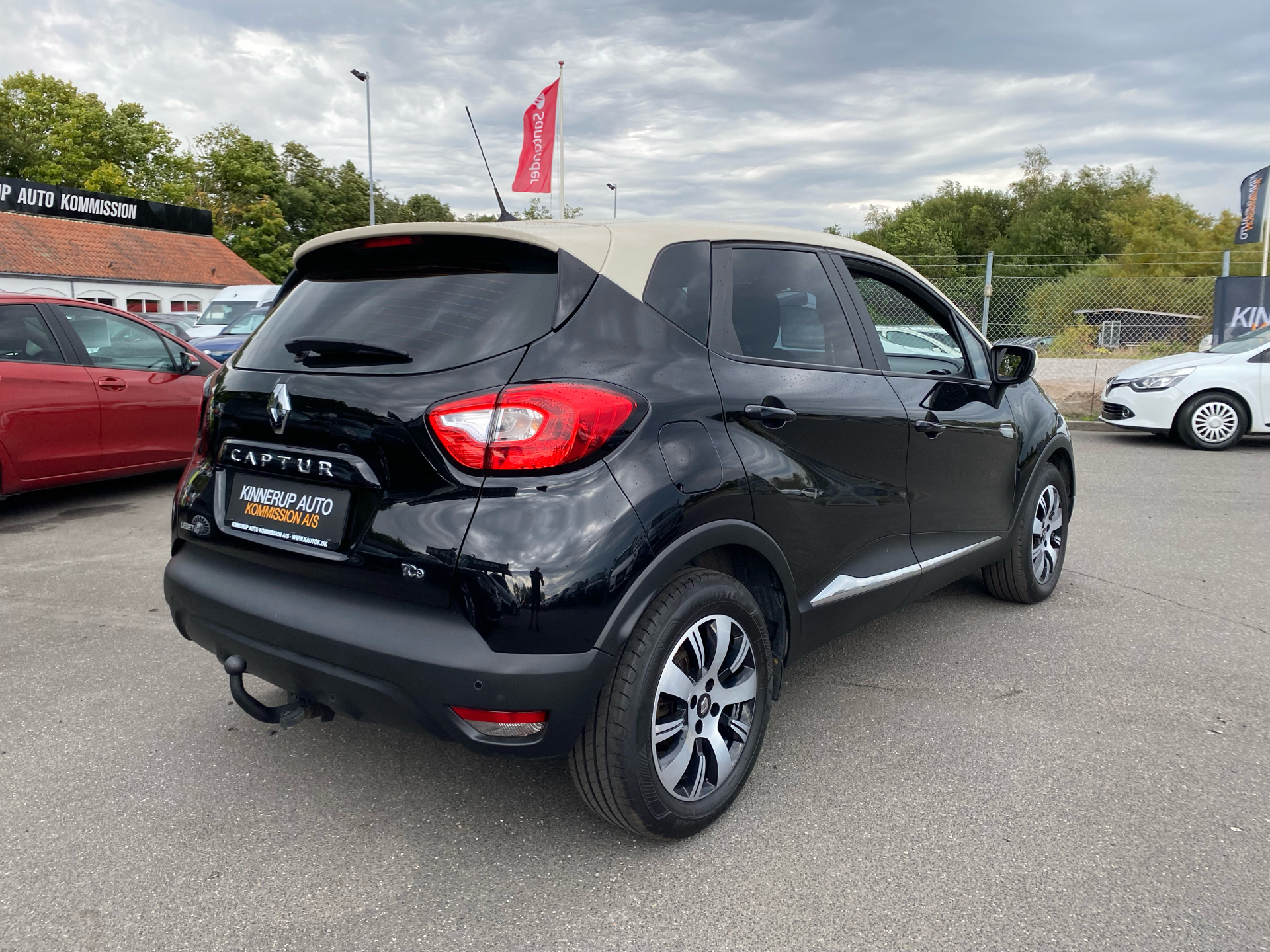 Billede af Renault Captur 1,2 TCE Expression EDC 120HK 5d 6g Aut.