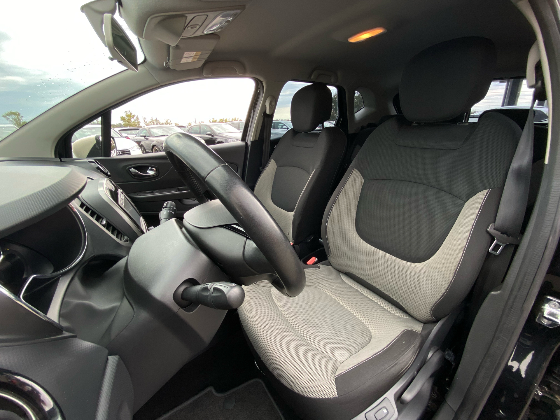 Billede af Renault Captur 1,2 TCE Expression EDC 120HK 5d 6g Aut.