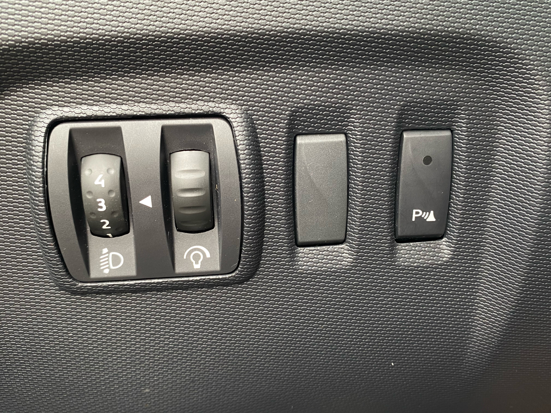 Billede af Renault Captur 1,2 TCE Expression EDC 120HK 5d 6g Aut.