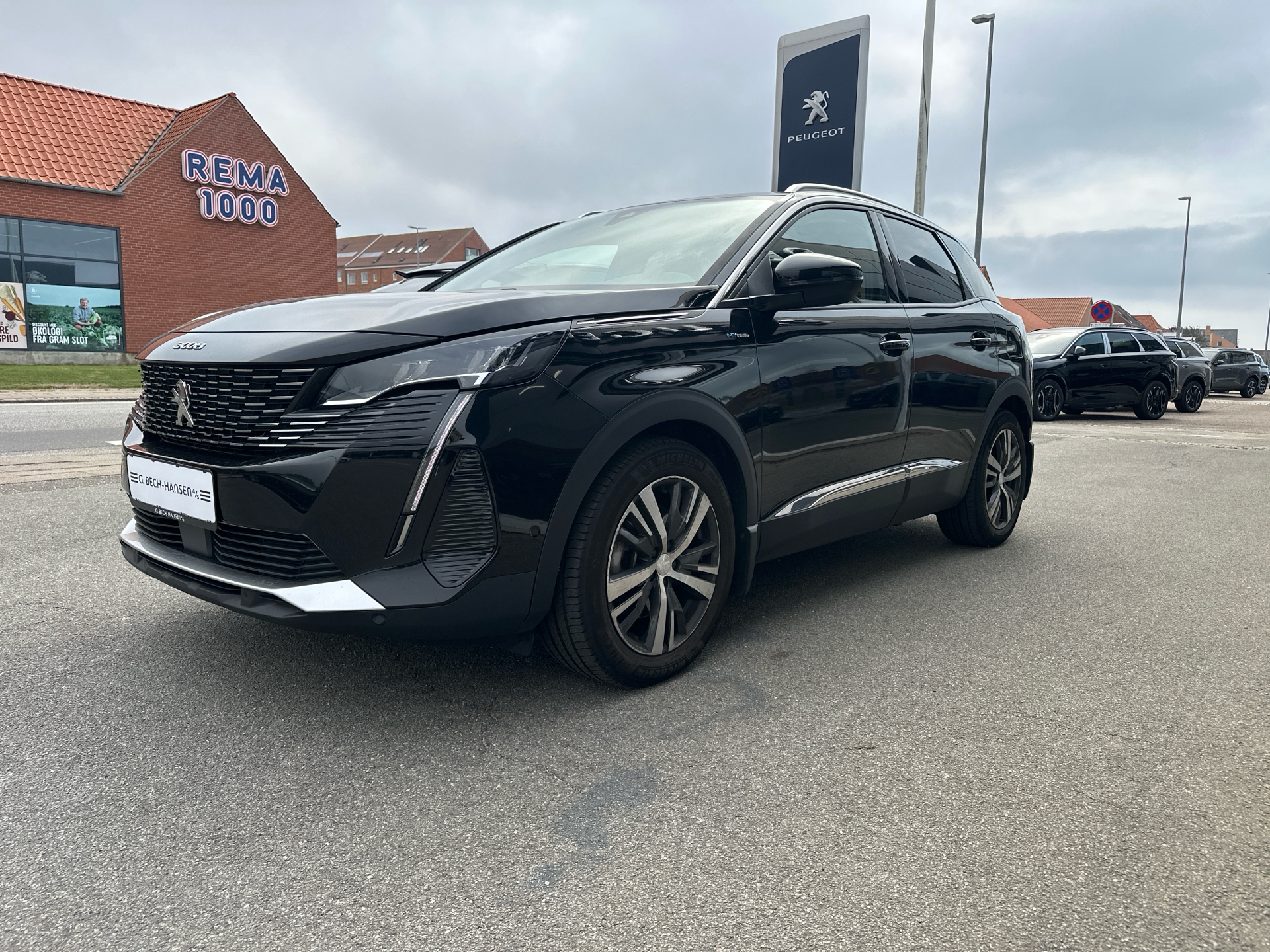 Billede af Peugeot 3008 1,6 PureTech  Plugin-hybrid First Selection EAT8 225HK 5d 8g Aut.