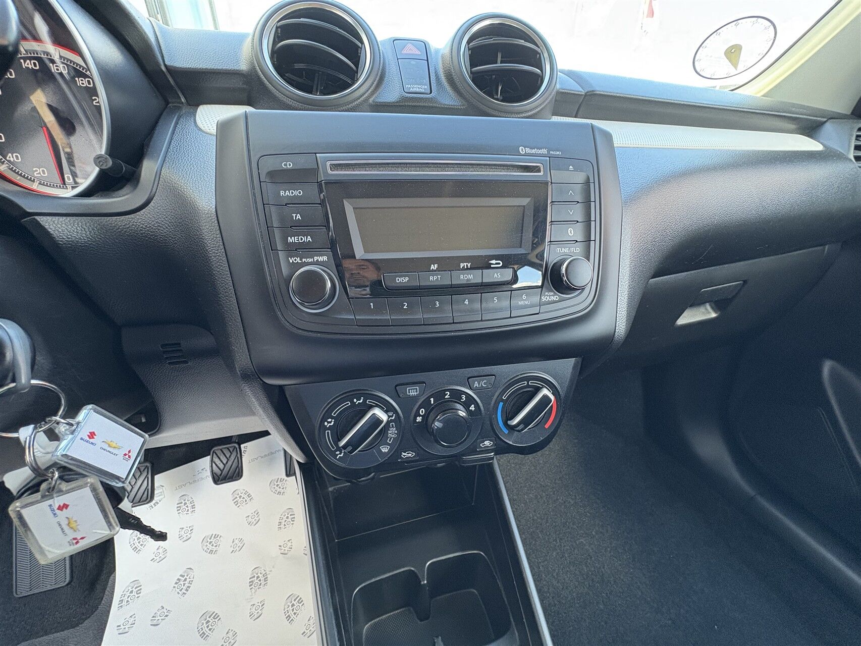 Billede af Suzuki Swift 1,2 16V Club 90HK 5d