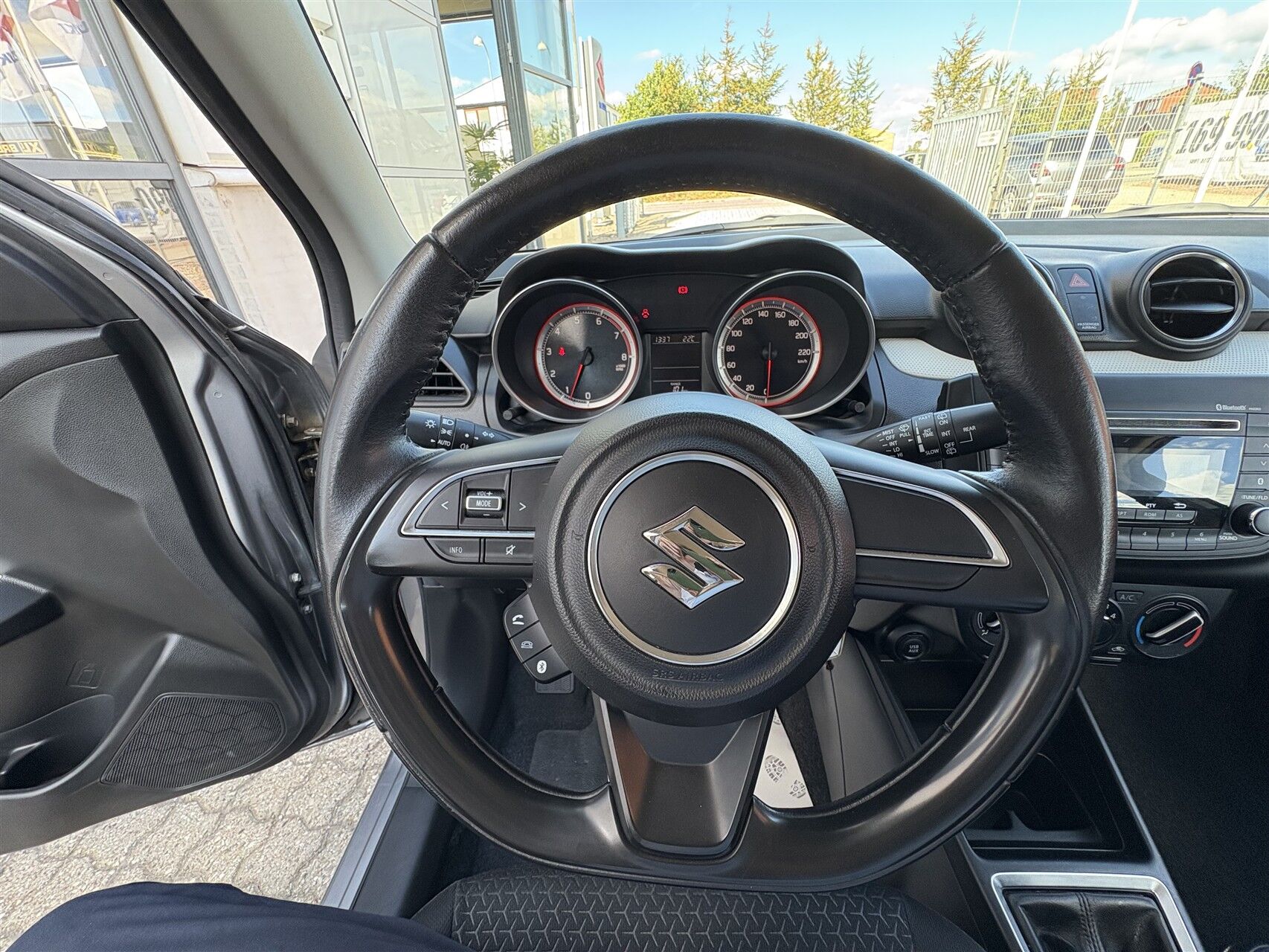 Billede af Suzuki Swift 1,2 16V Club 90HK 5d
