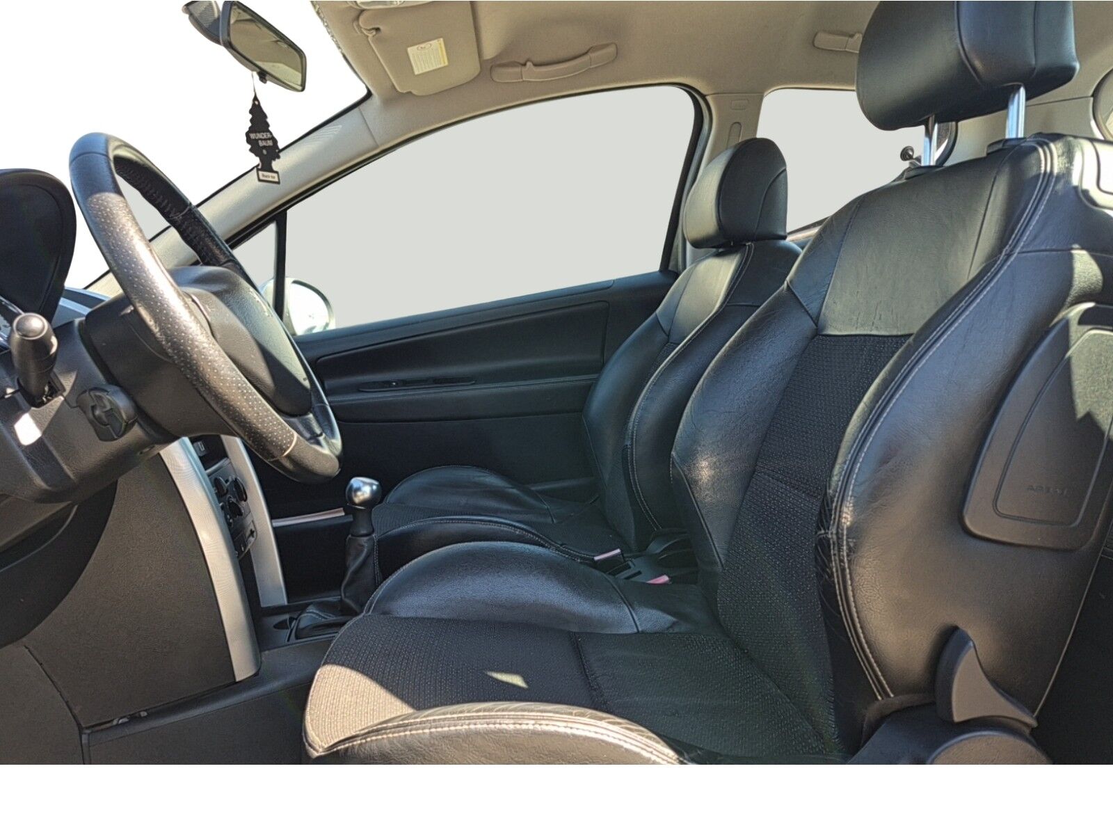 Billede af Peugeot 207 1,6 S16 120HK 3d