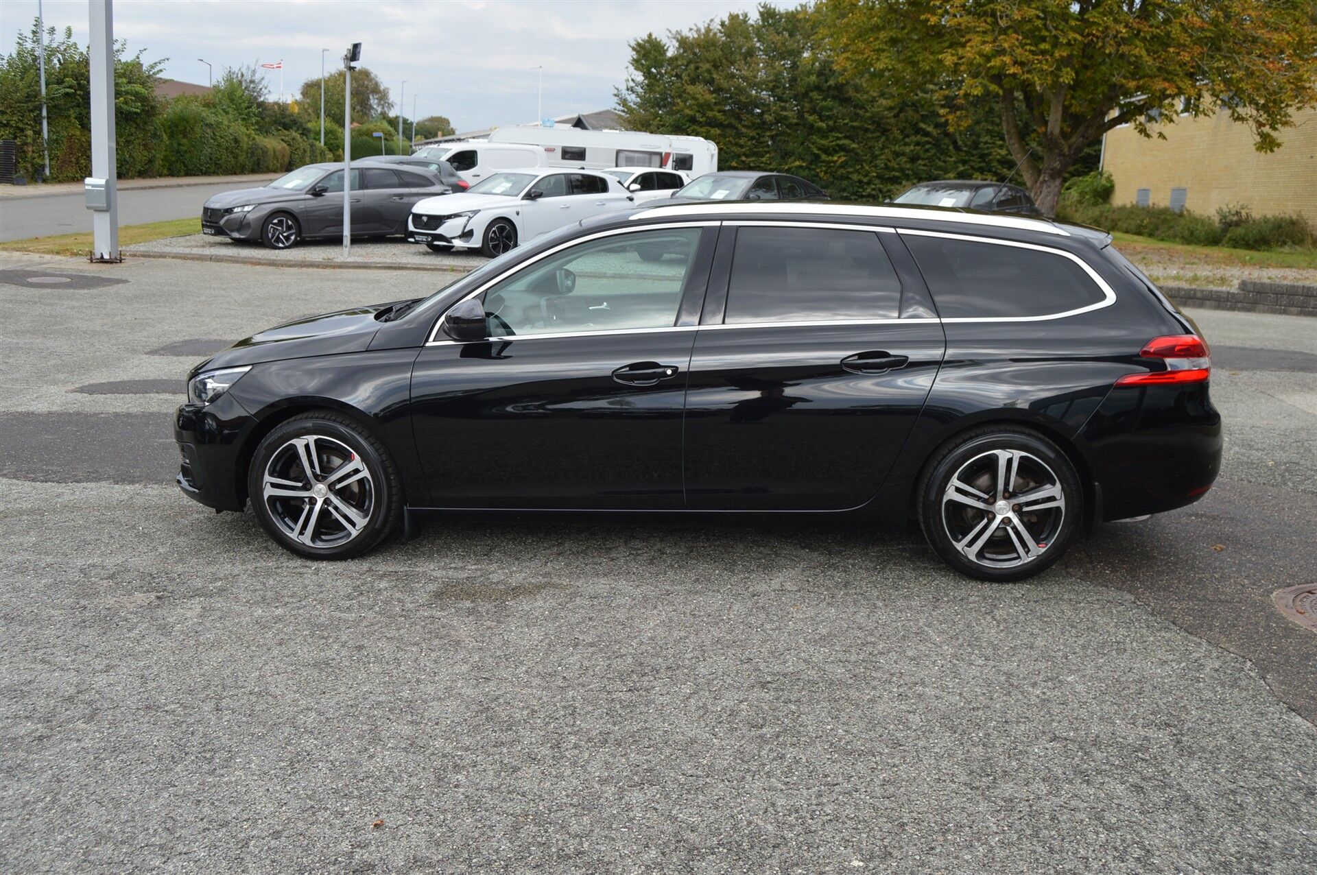 Billede af Peugeot 308 SW 1,6 BlueHDi Allure Sky 120HK Stc 6g