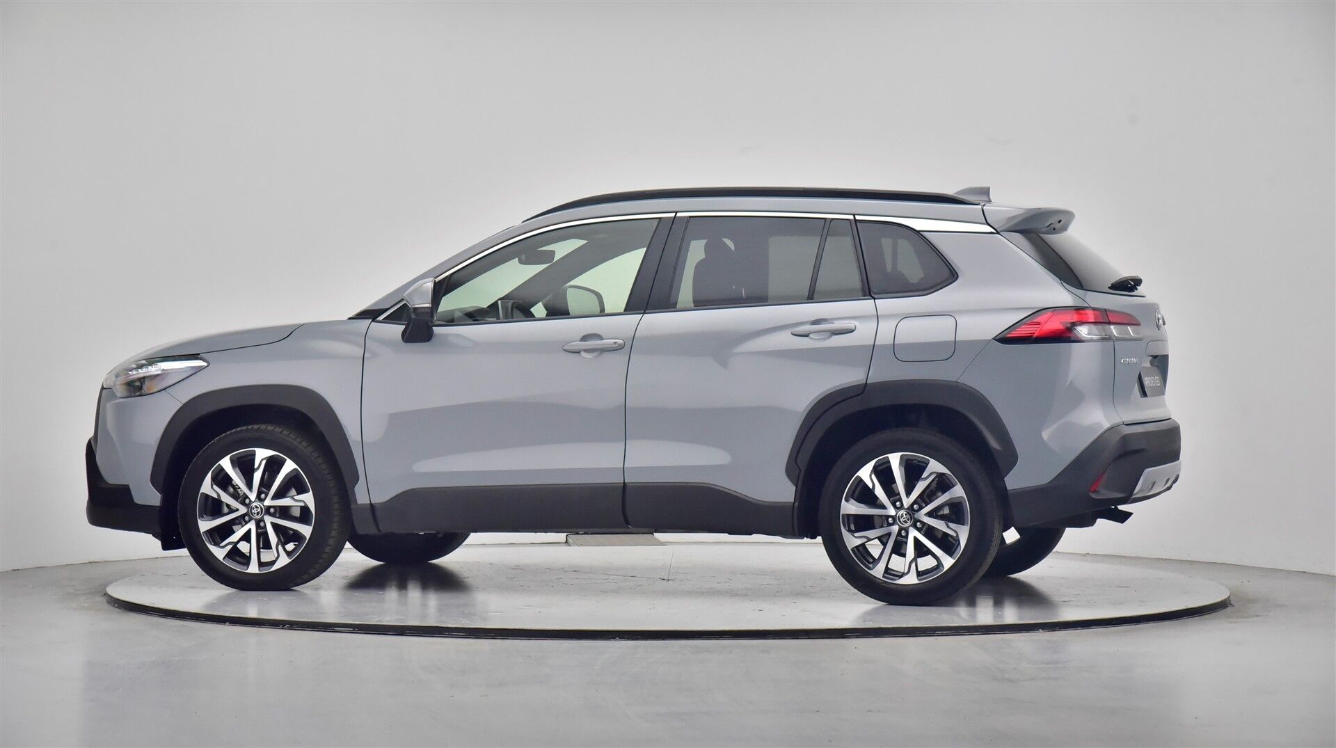 Billede af Toyota Corolla Cross 1,8 Hybrid Style Comfort 140HK 5d Aut.