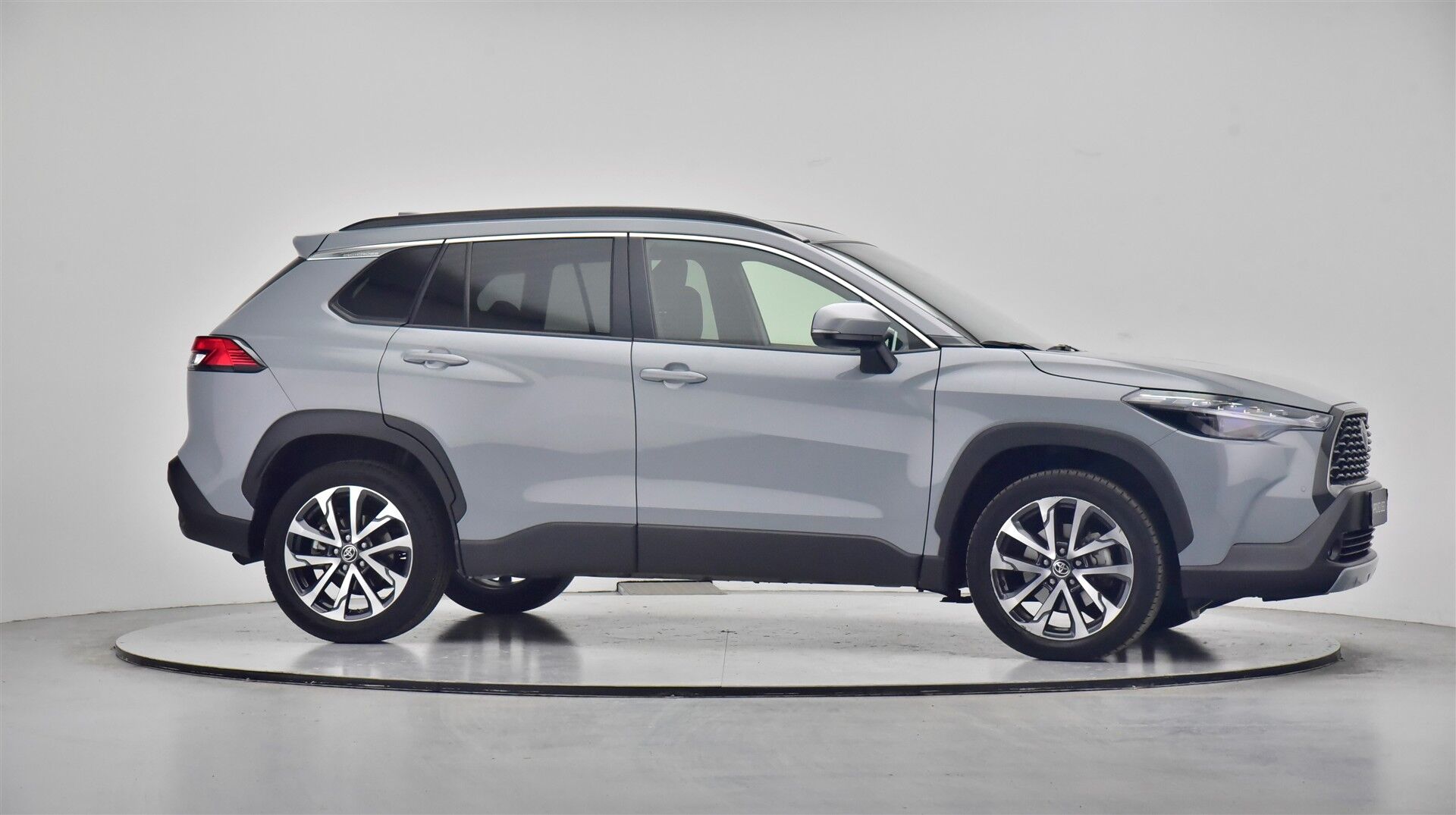 Billede af Toyota Corolla Cross 1,8 Hybrid Style Comfort 140HK 5d Aut.