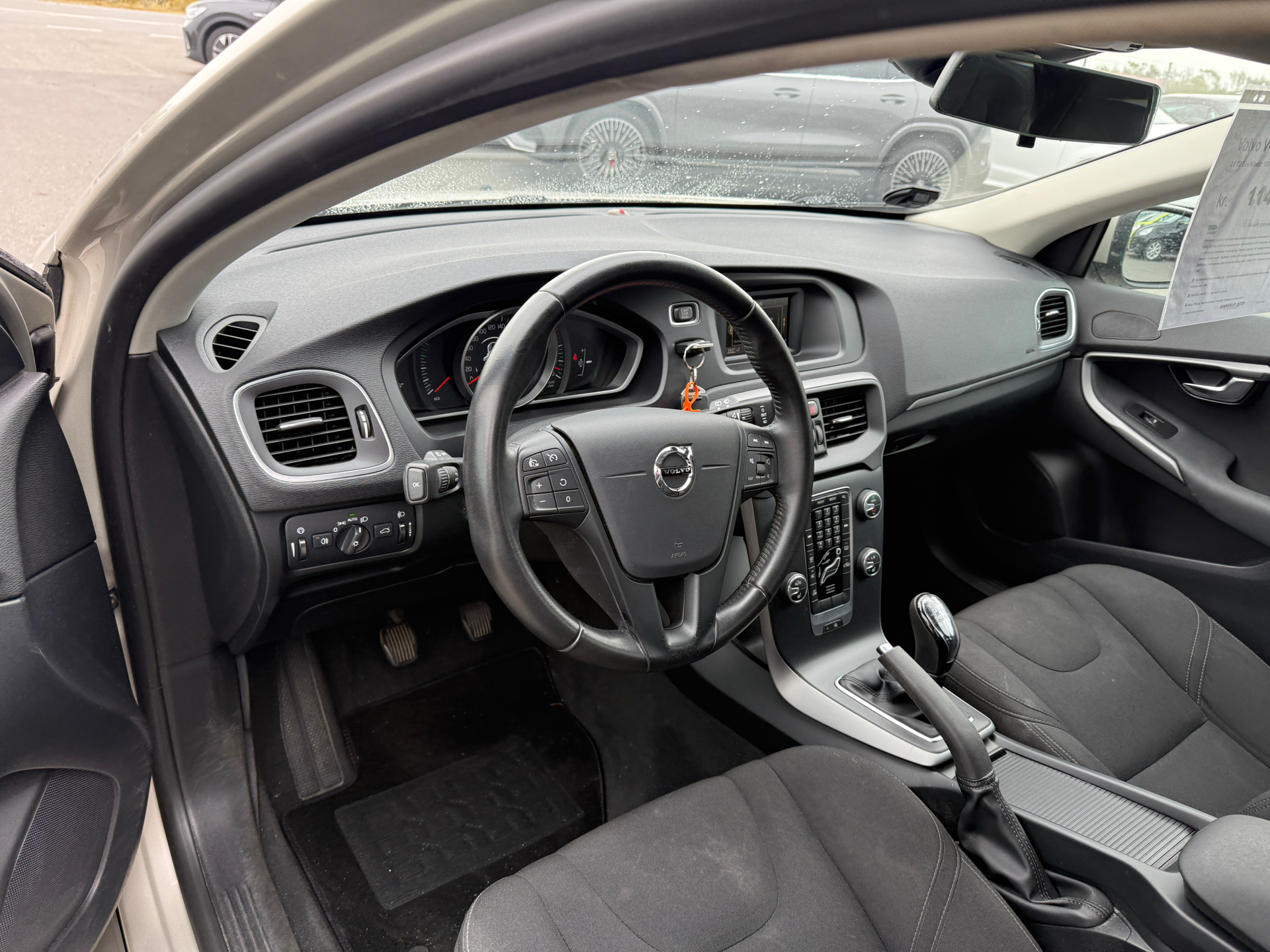 Billede af Volvo V40 2,0 D2 Eco Kinetic 120HK 5d 6g