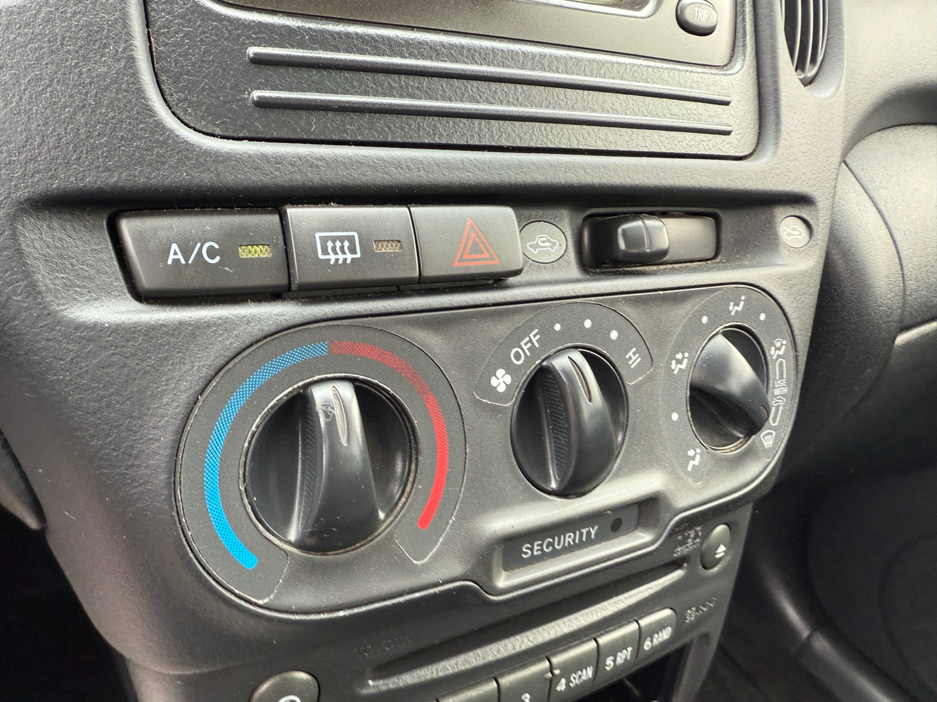 Billede af Toyota Yaris Verso 1,3 Linea Sol 86HK