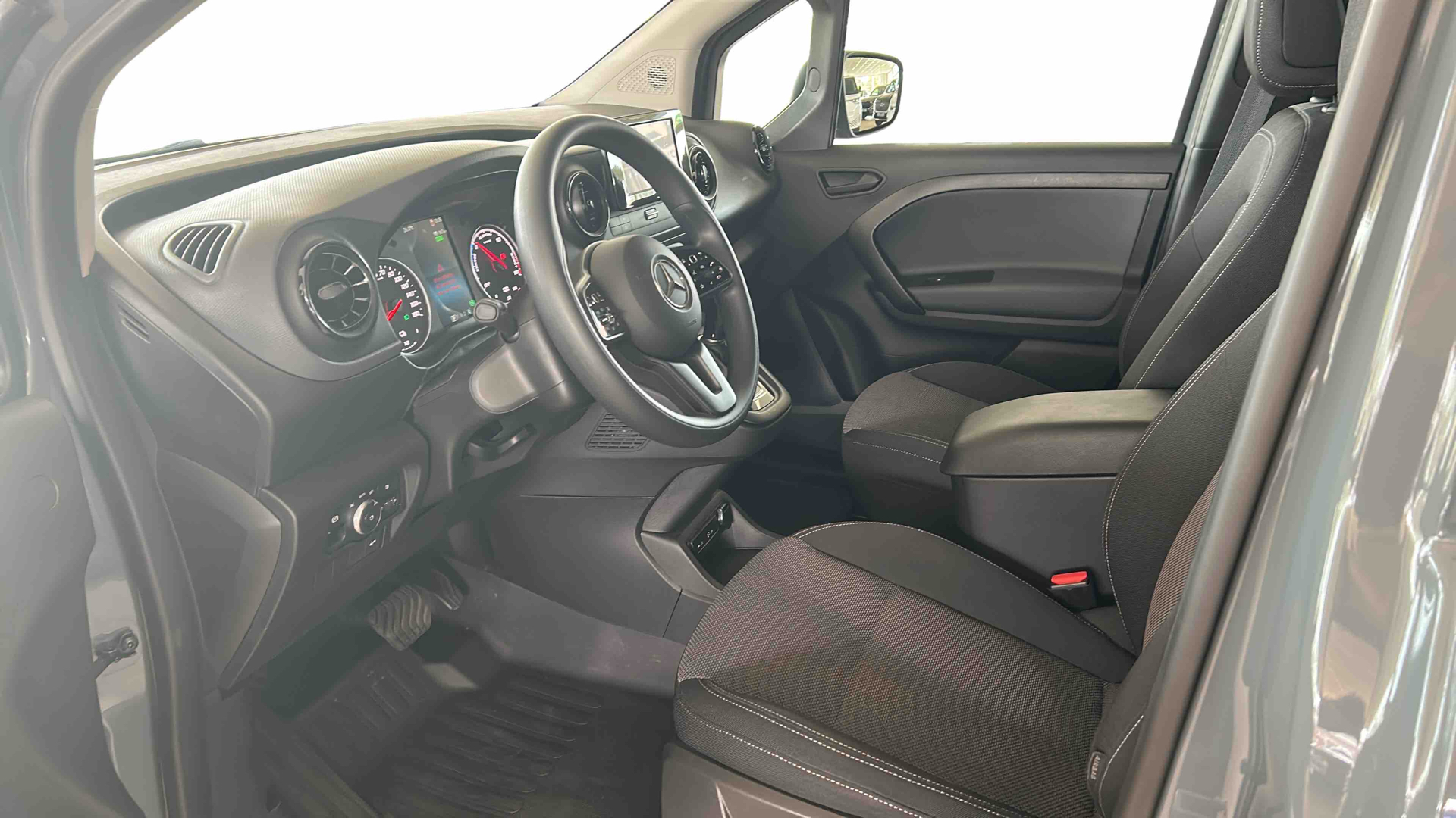 Billede af Mercedes-Benz eCitan 112 Lang EL A2 Pro 122HK Van Aut.