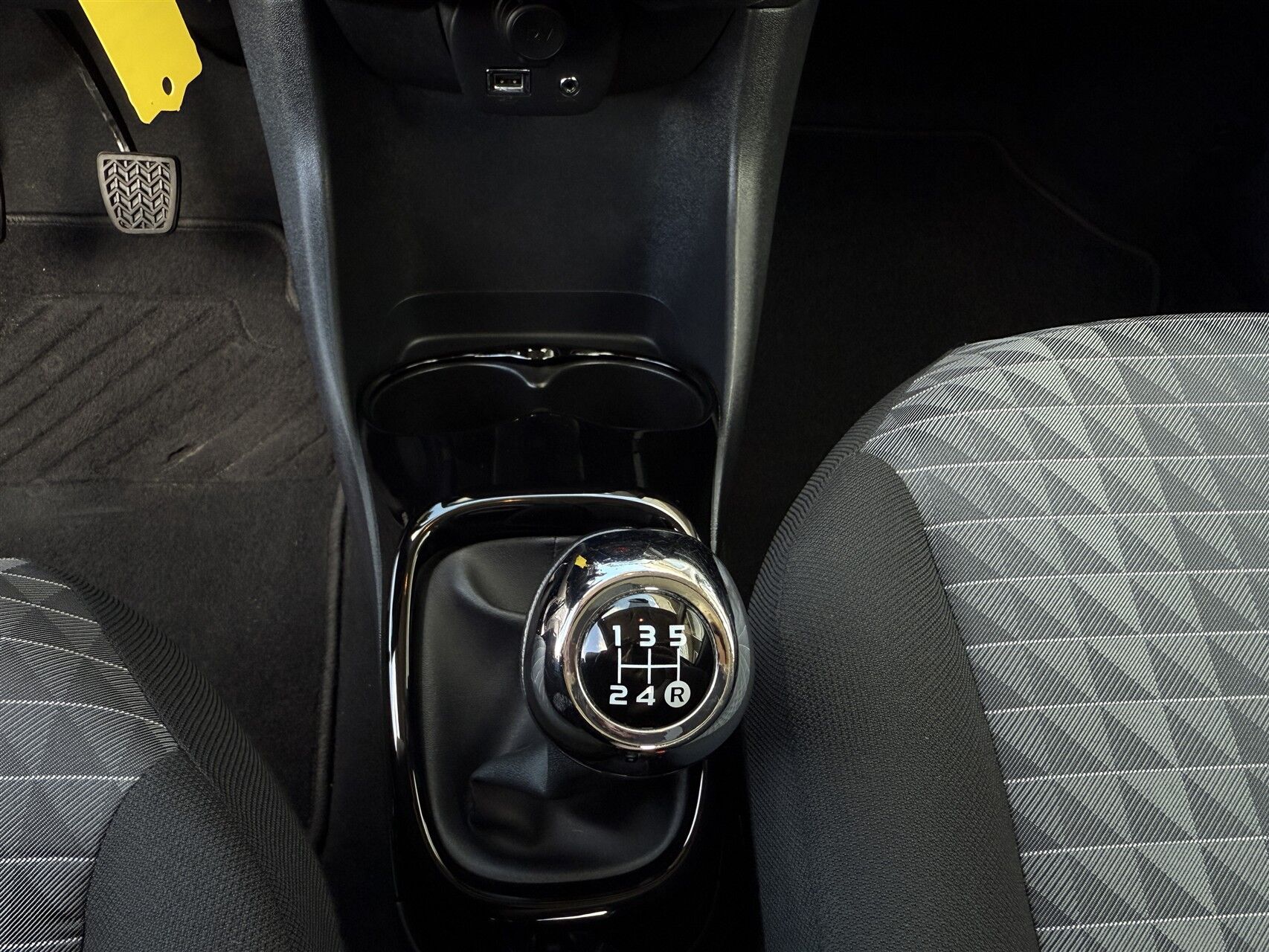 Billede af Peugeot 108 1,0 e-Vti Selection Tech 72HK 5d